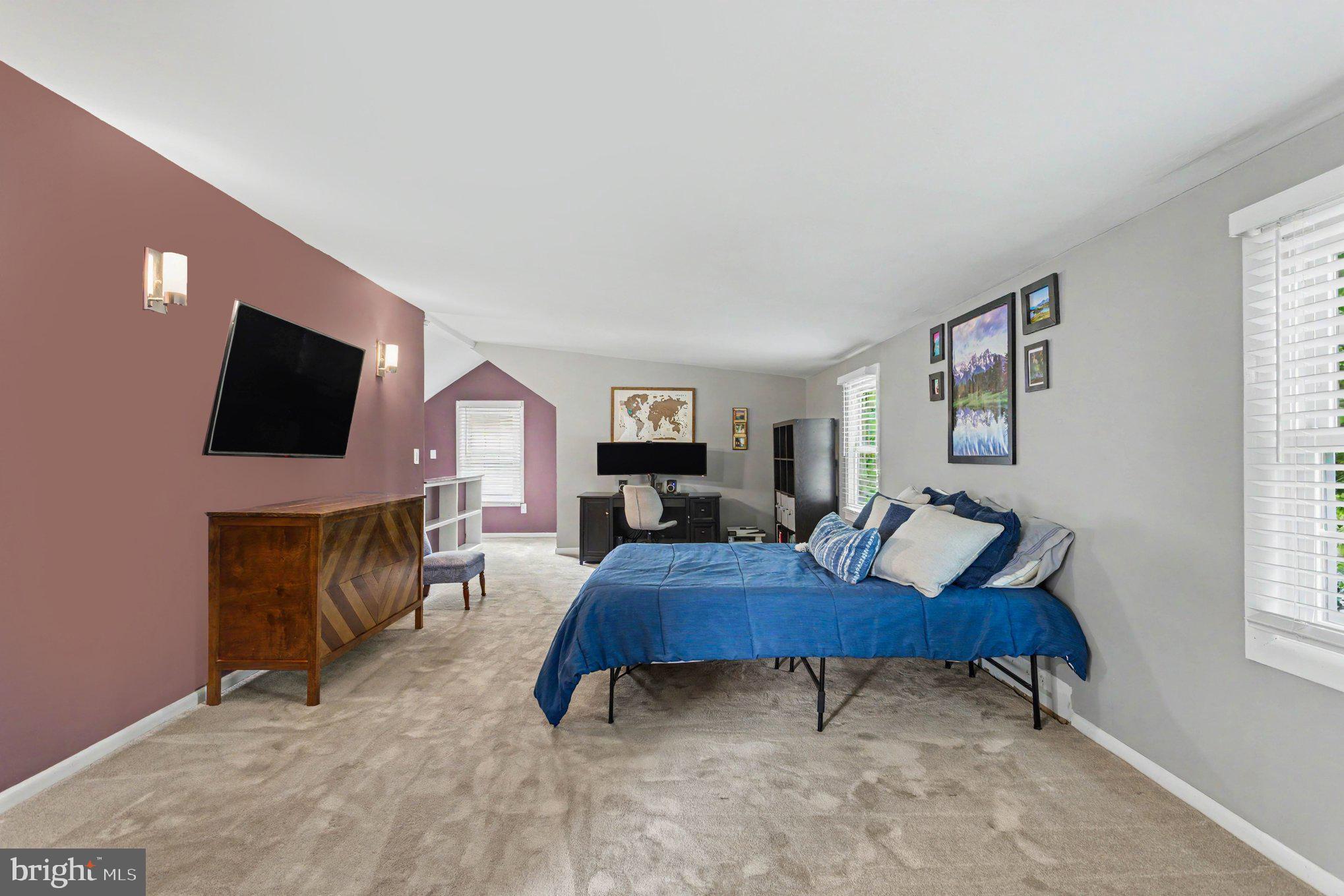 ROCK SPRING - Residential