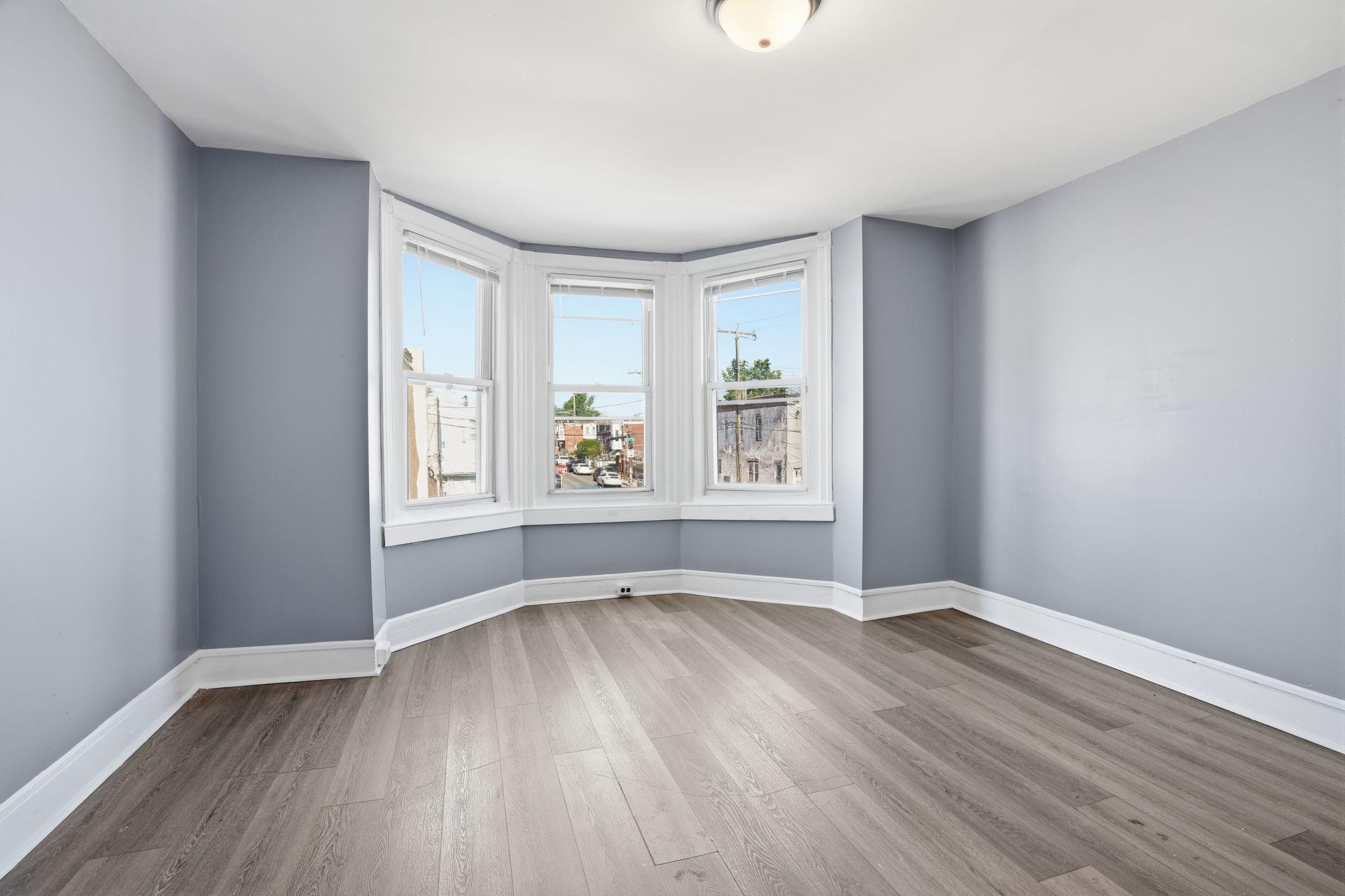 PHILADELPHIA - Residential