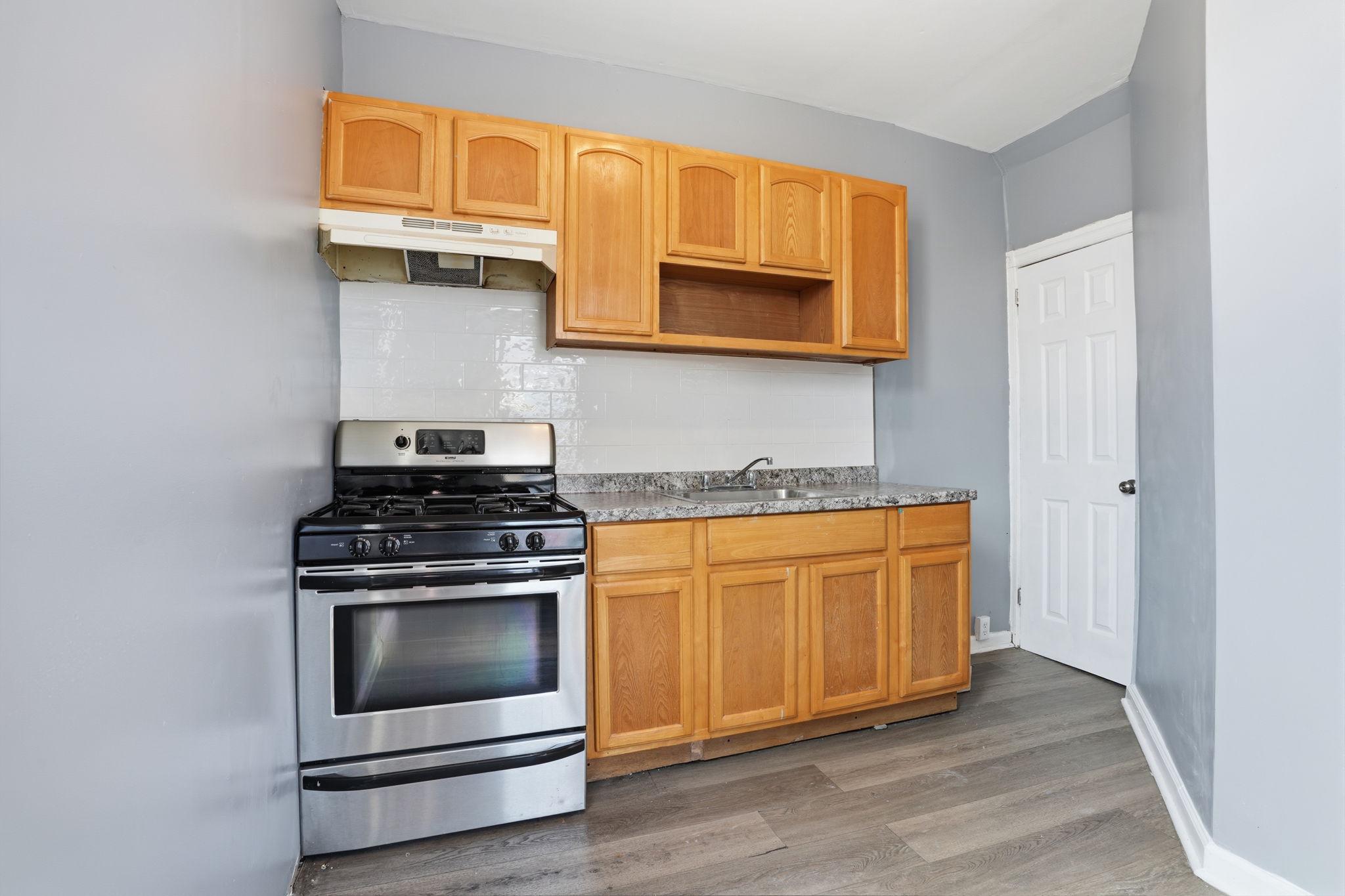 PHILADELPHIA - Residential