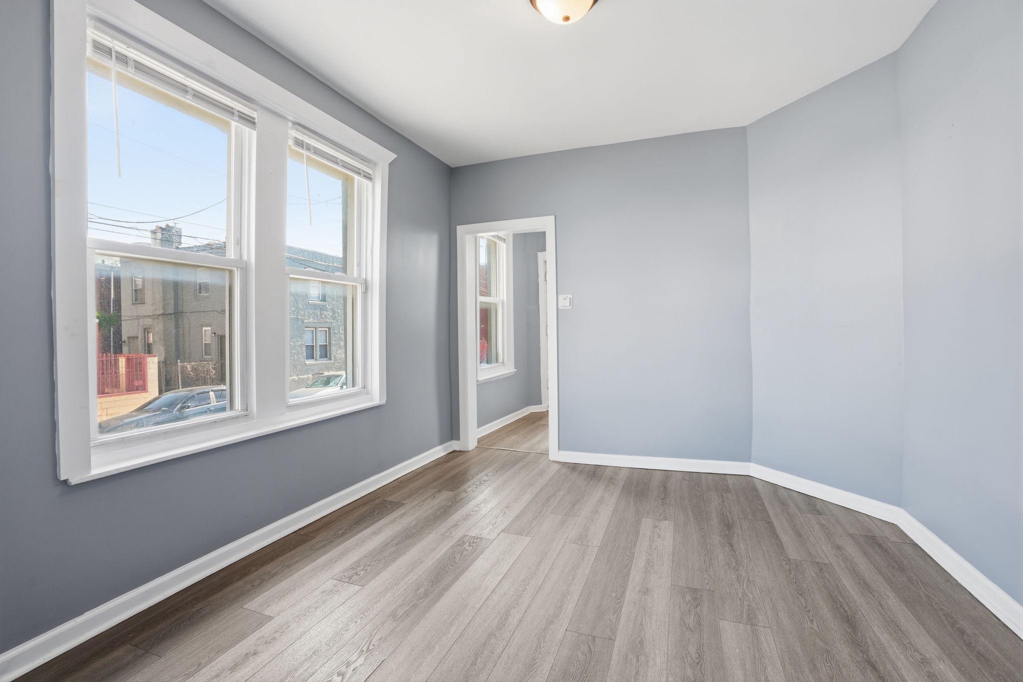 PHILADELPHIA - Residential