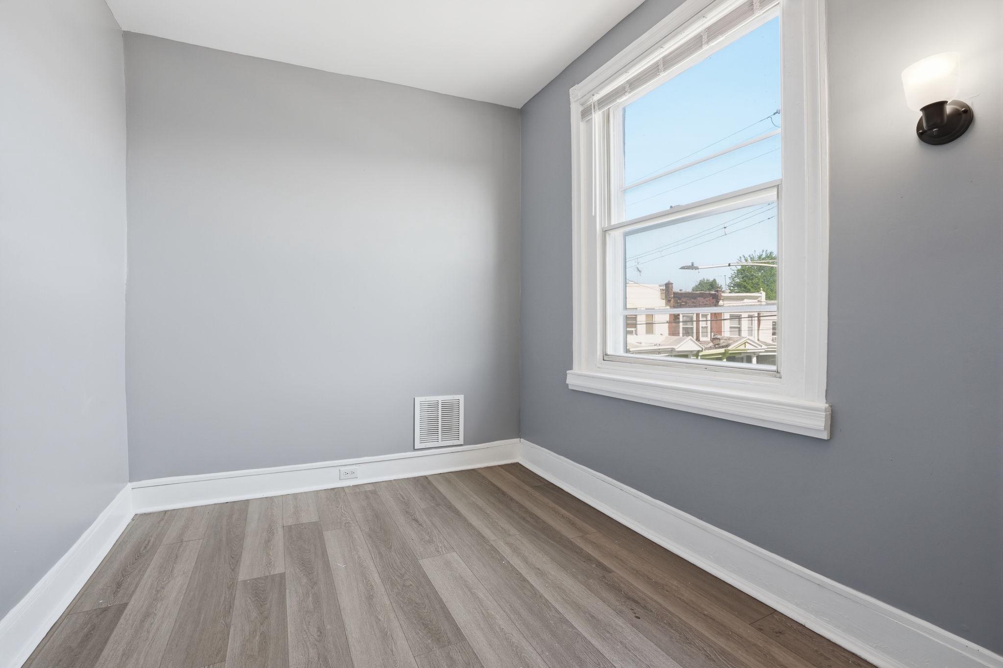 PHILADELPHIA - Residential