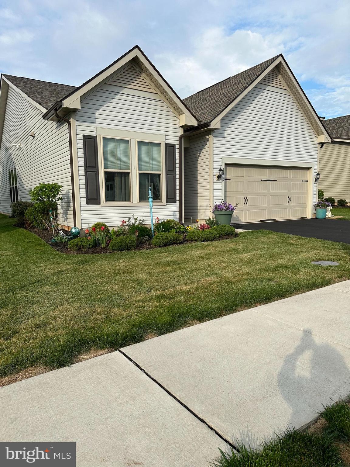 DEL WEBB NORTH PENN - Residential