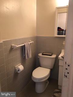 ART MUSEUM AREA - Residential Lease