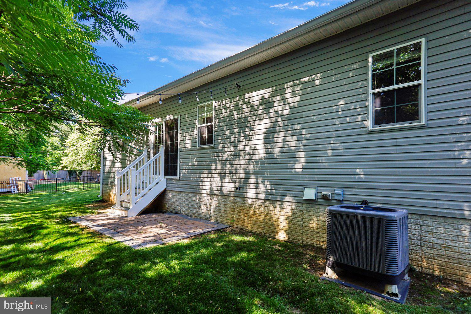 RIVERDALE HEIGHTS - Residential