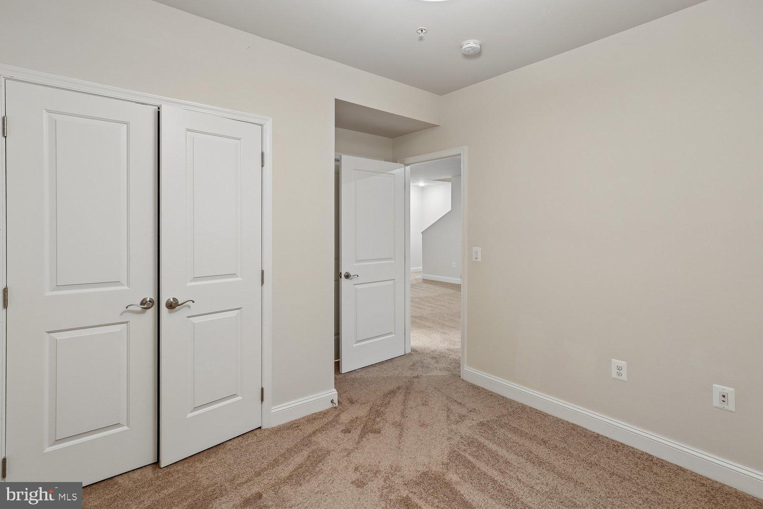 RIVERDALE HEIGHTS - Residential