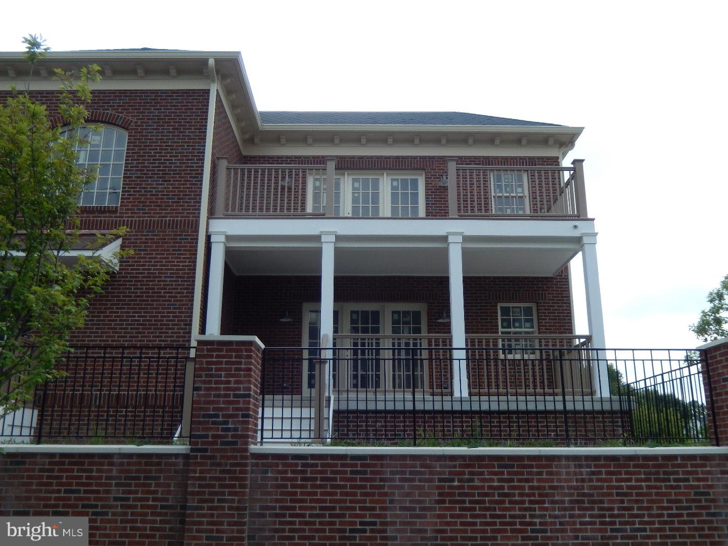 000 - Residential