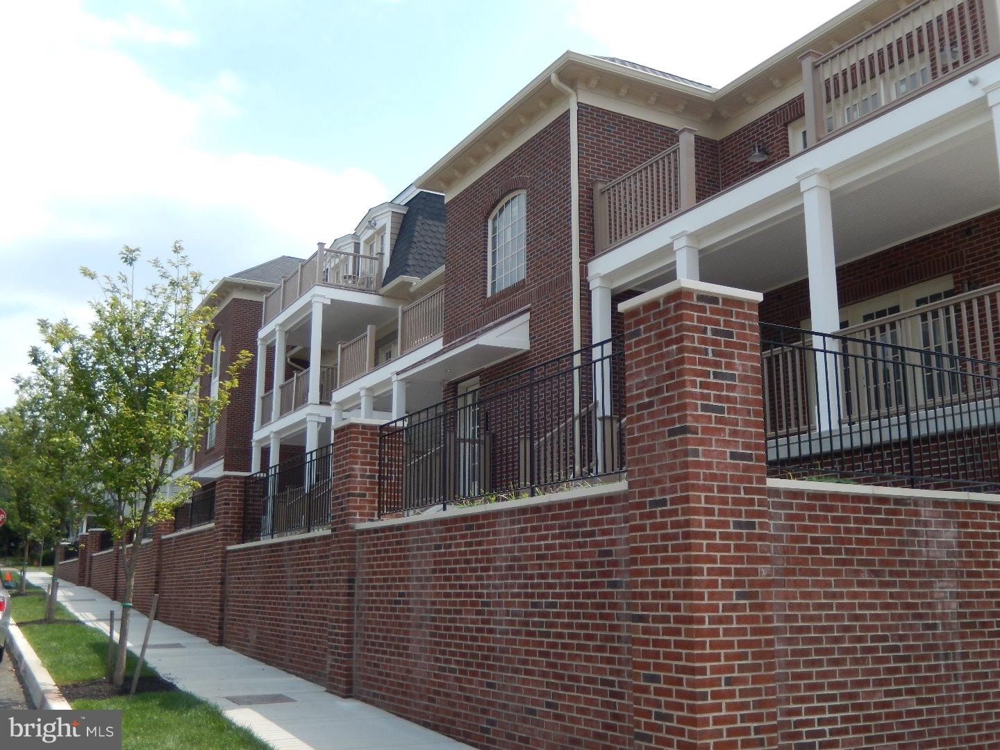 000 - Residential