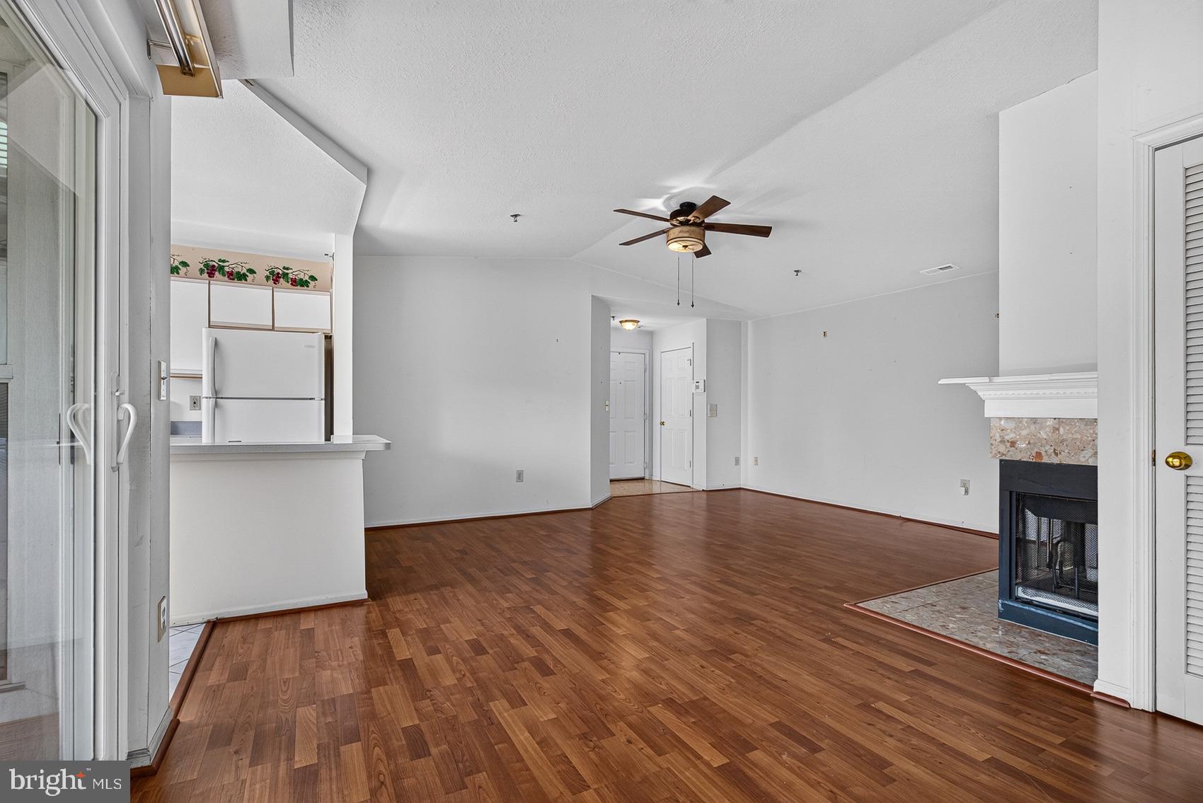 ASHLAR HILL - Residential