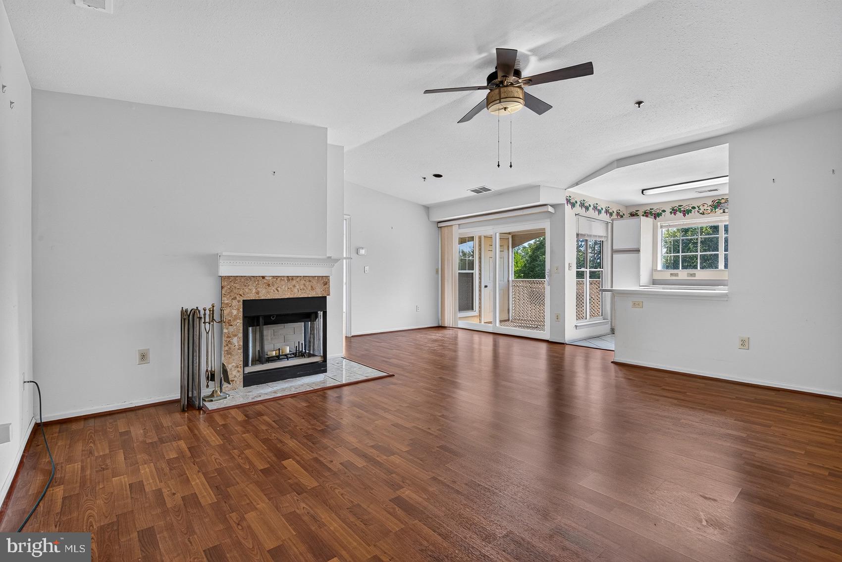 ASHLAR HILL - Residential