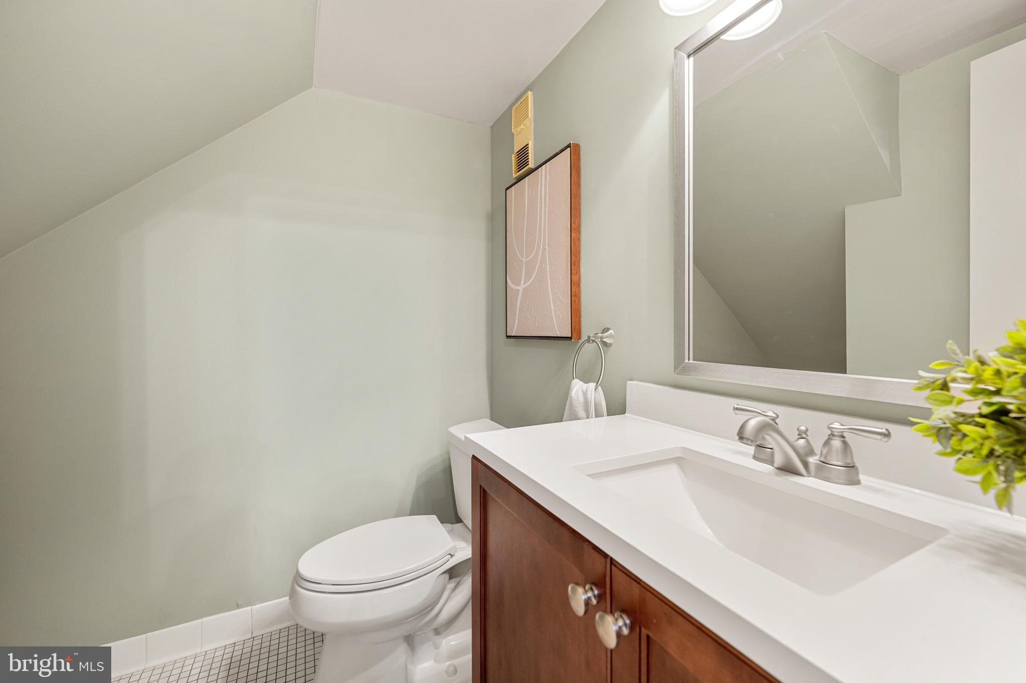 FAIRLINGTON TOWNE - Residential