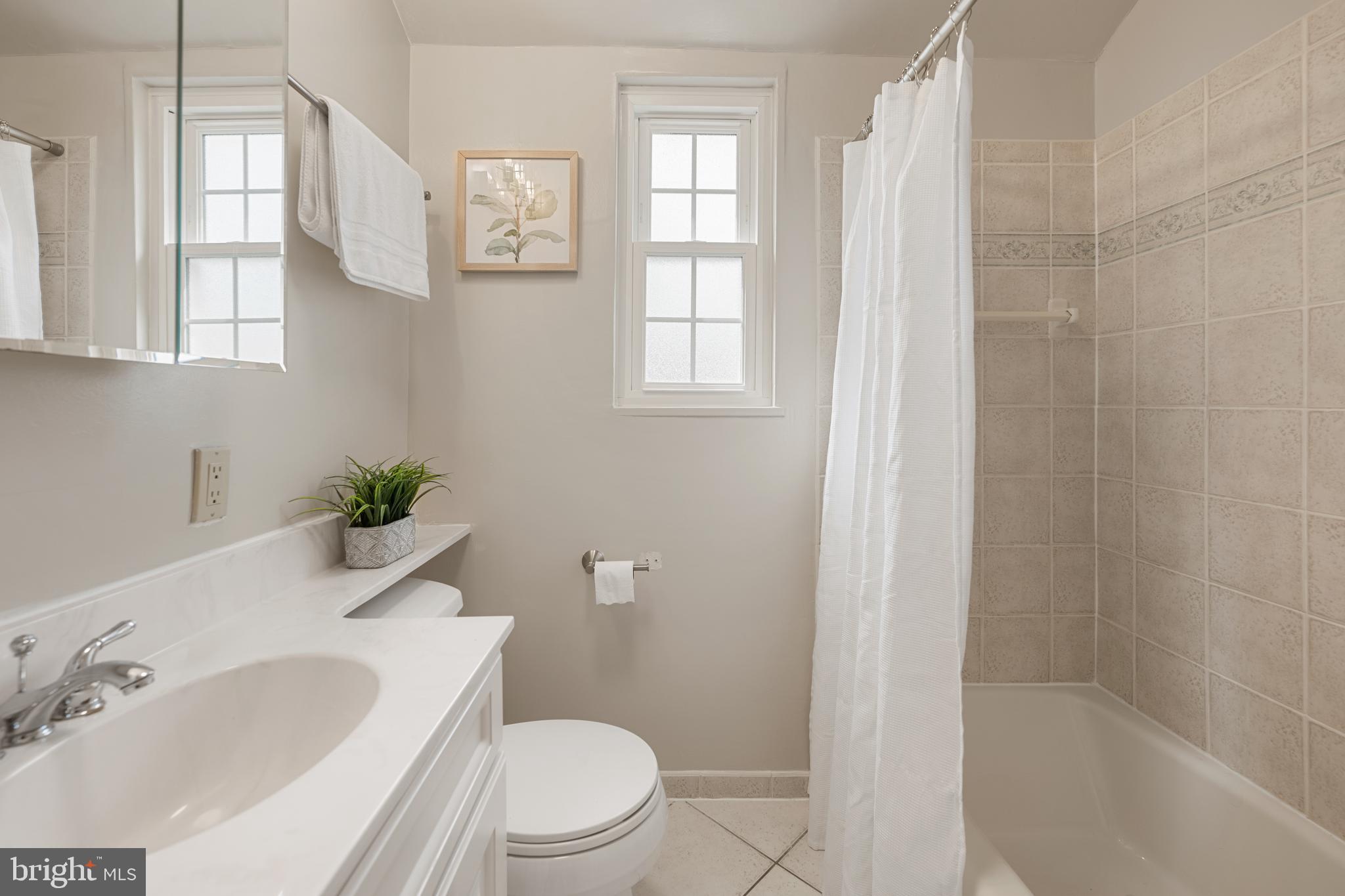 FAIRLINGTON TOWNE - Residential