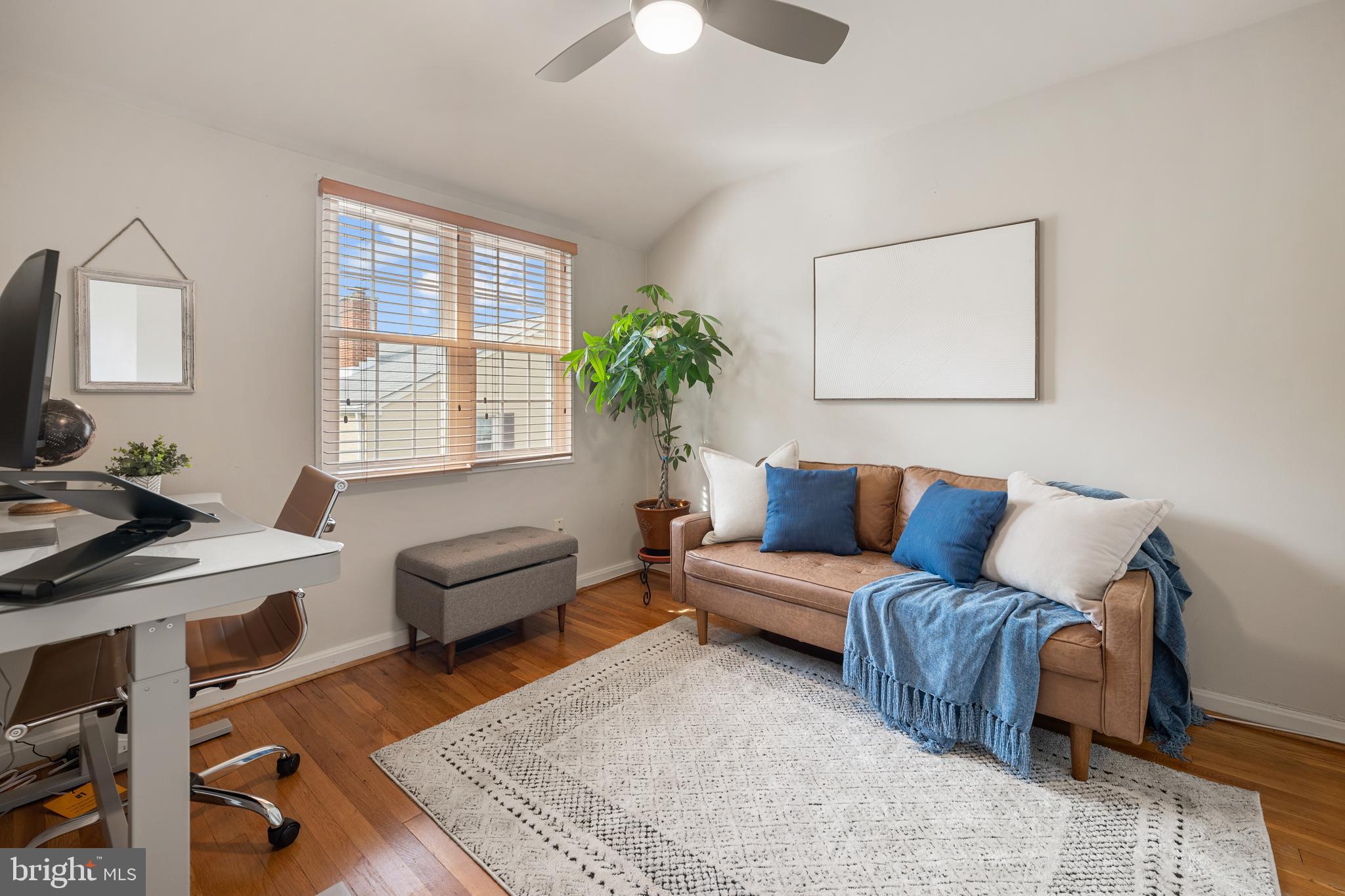 FAIRLINGTON TOWNE - Residential