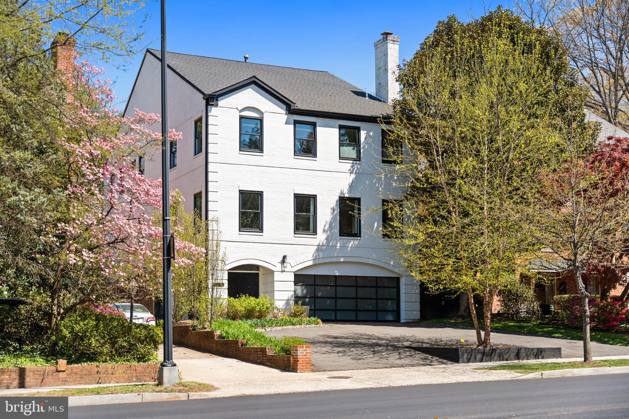 AMERICAN UNIVERSITY PARK - Residential