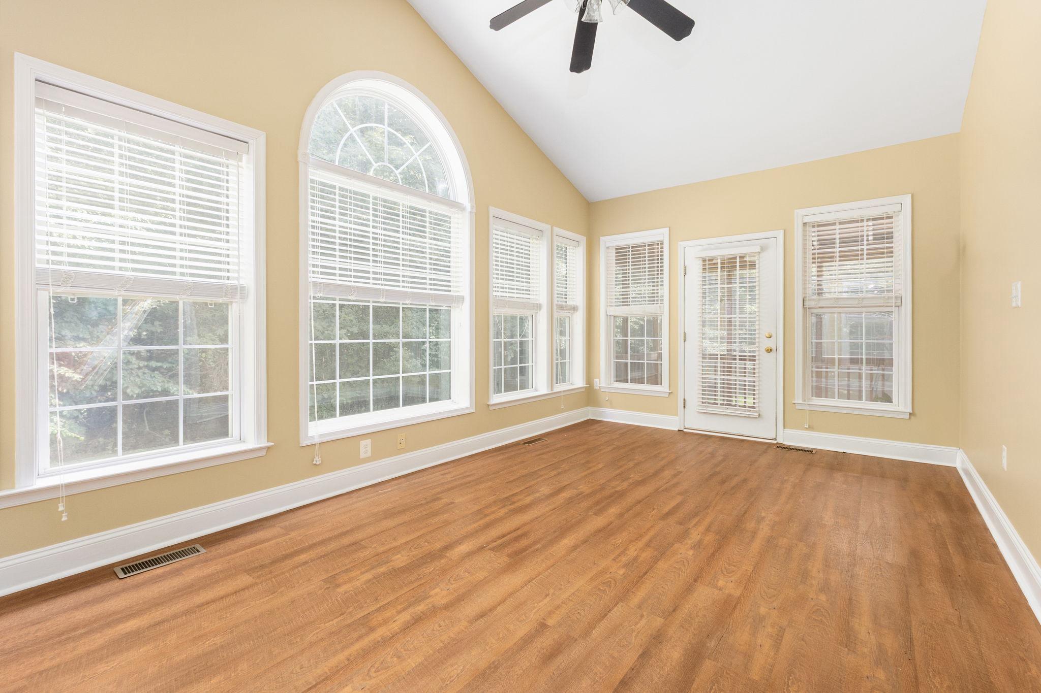 WORMAN ESTATES - Residential