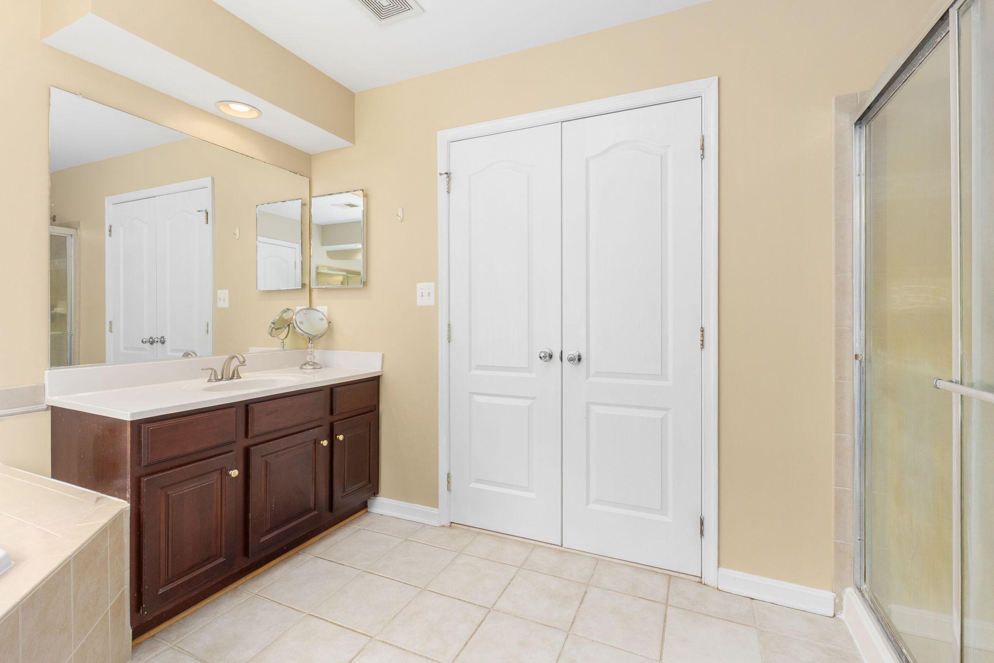 WORMAN ESTATES - Residential
