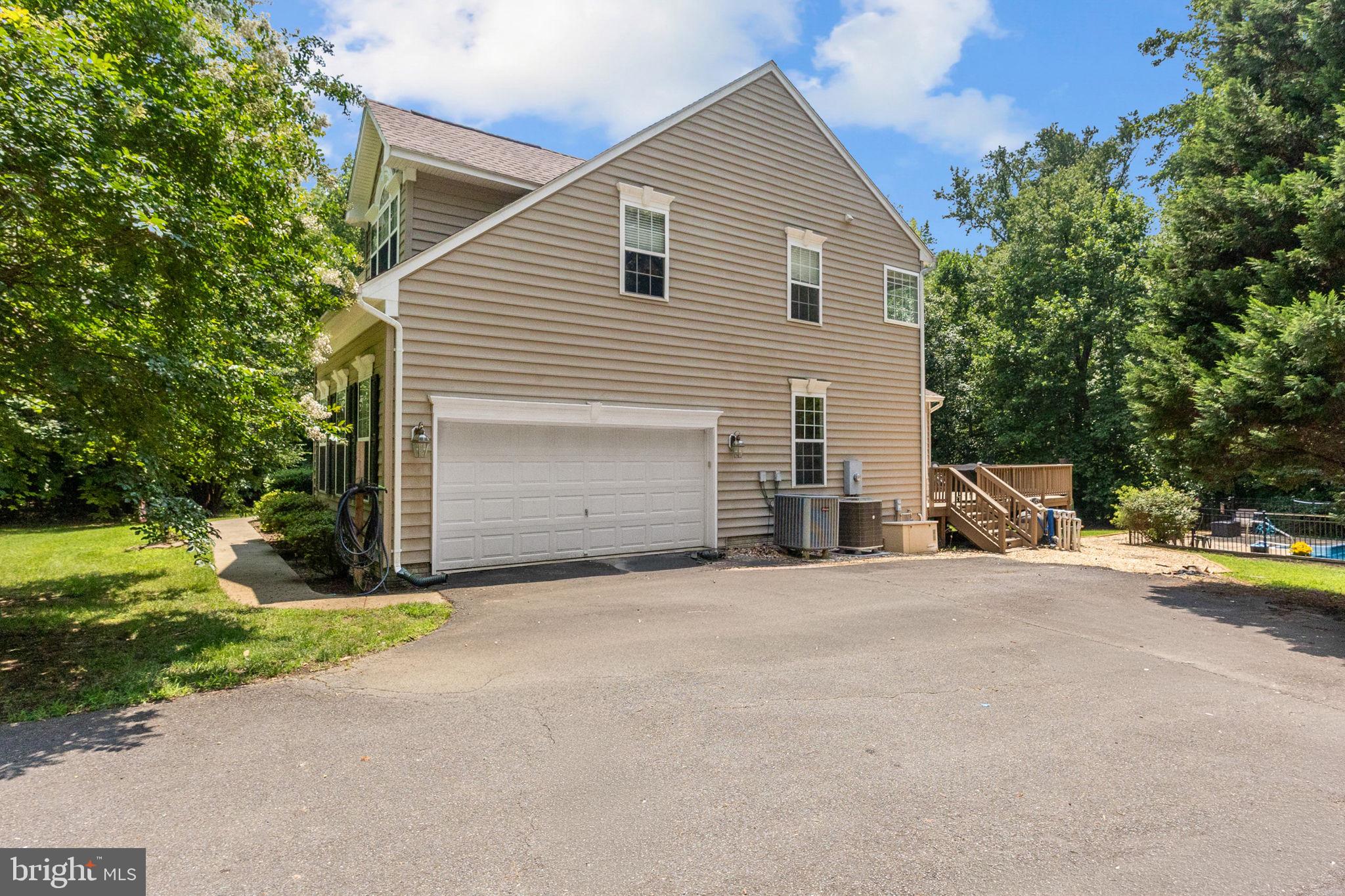 WORMAN ESTATES - Residential