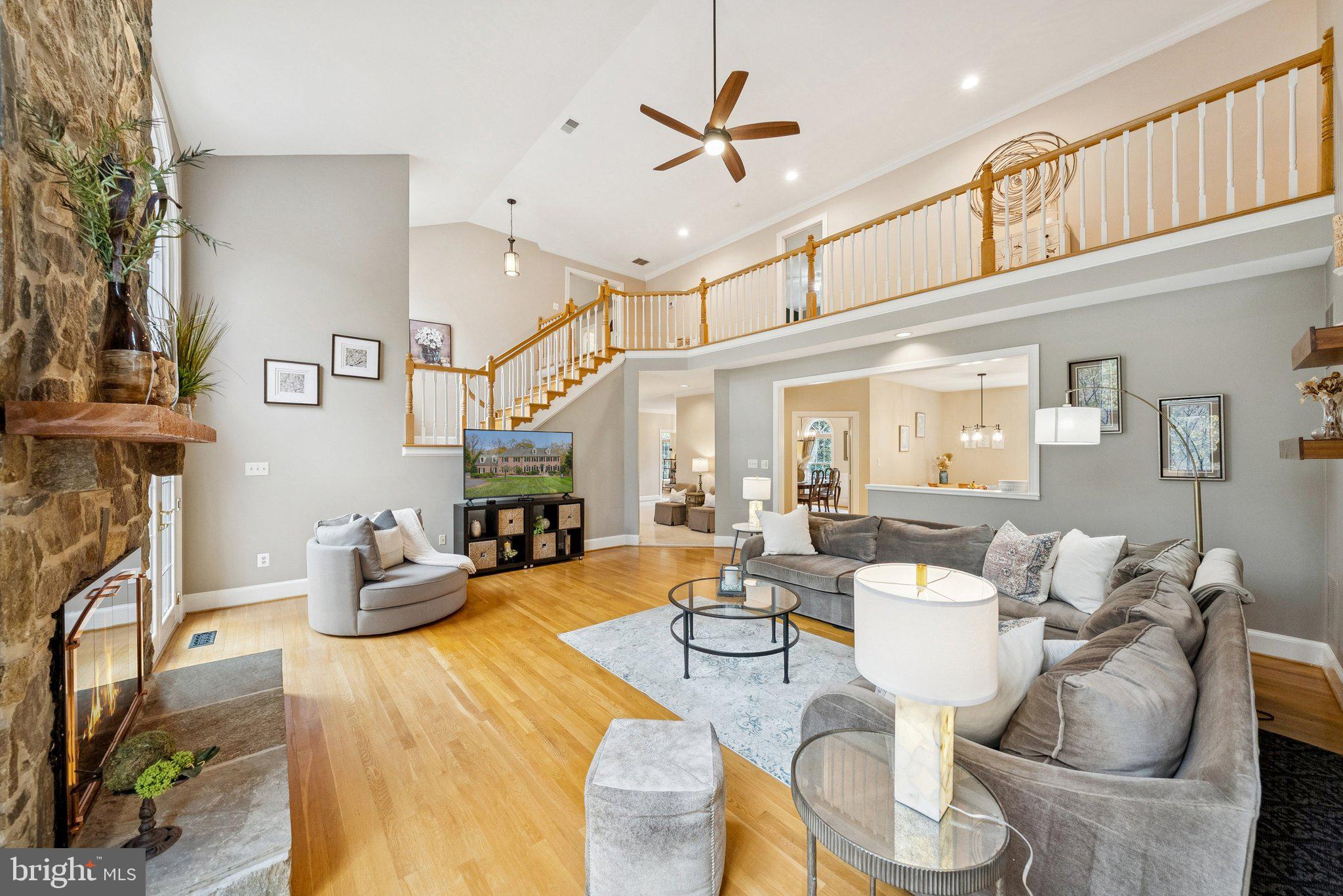 HICKORY CREEK ESTATES - Residential
