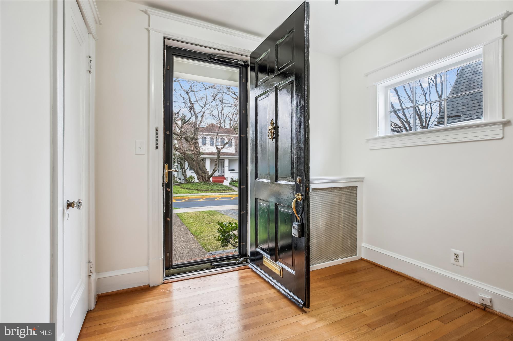 CHEVY CHASE - Residential