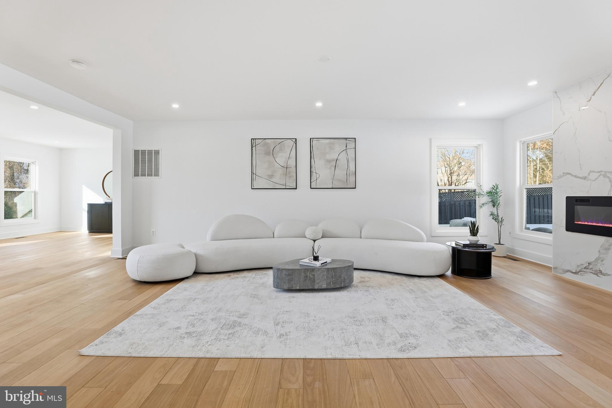 BEDFORD ACRES - Residential
