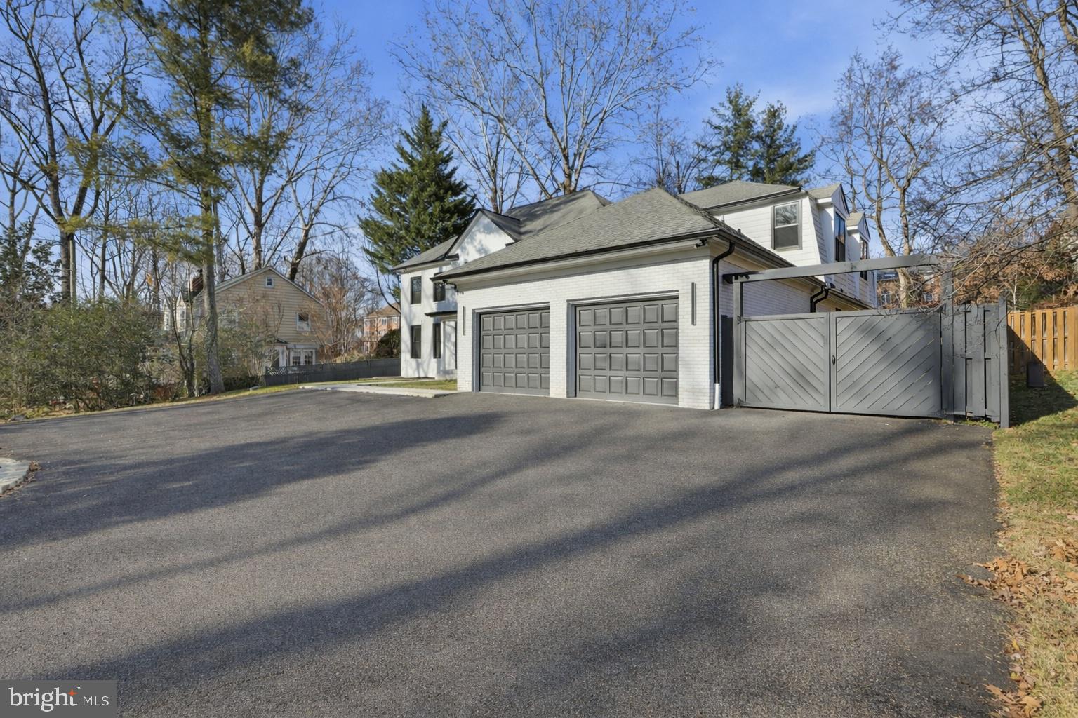 BEDFORD ACRES - Residential