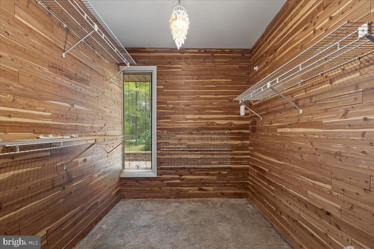 FERRY LANDING WOODS - Residential
