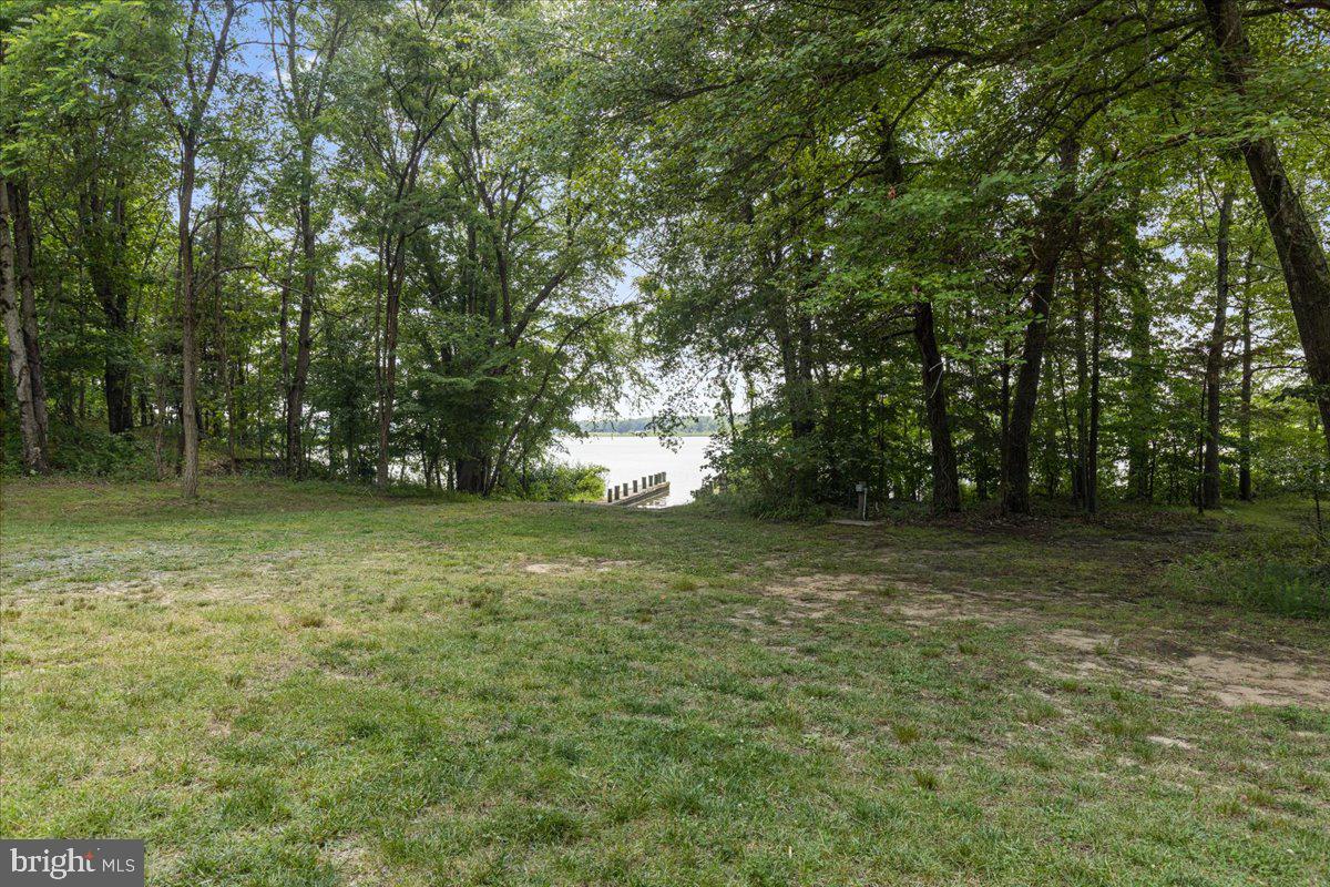 FERRY LANDING WOODS - Residential