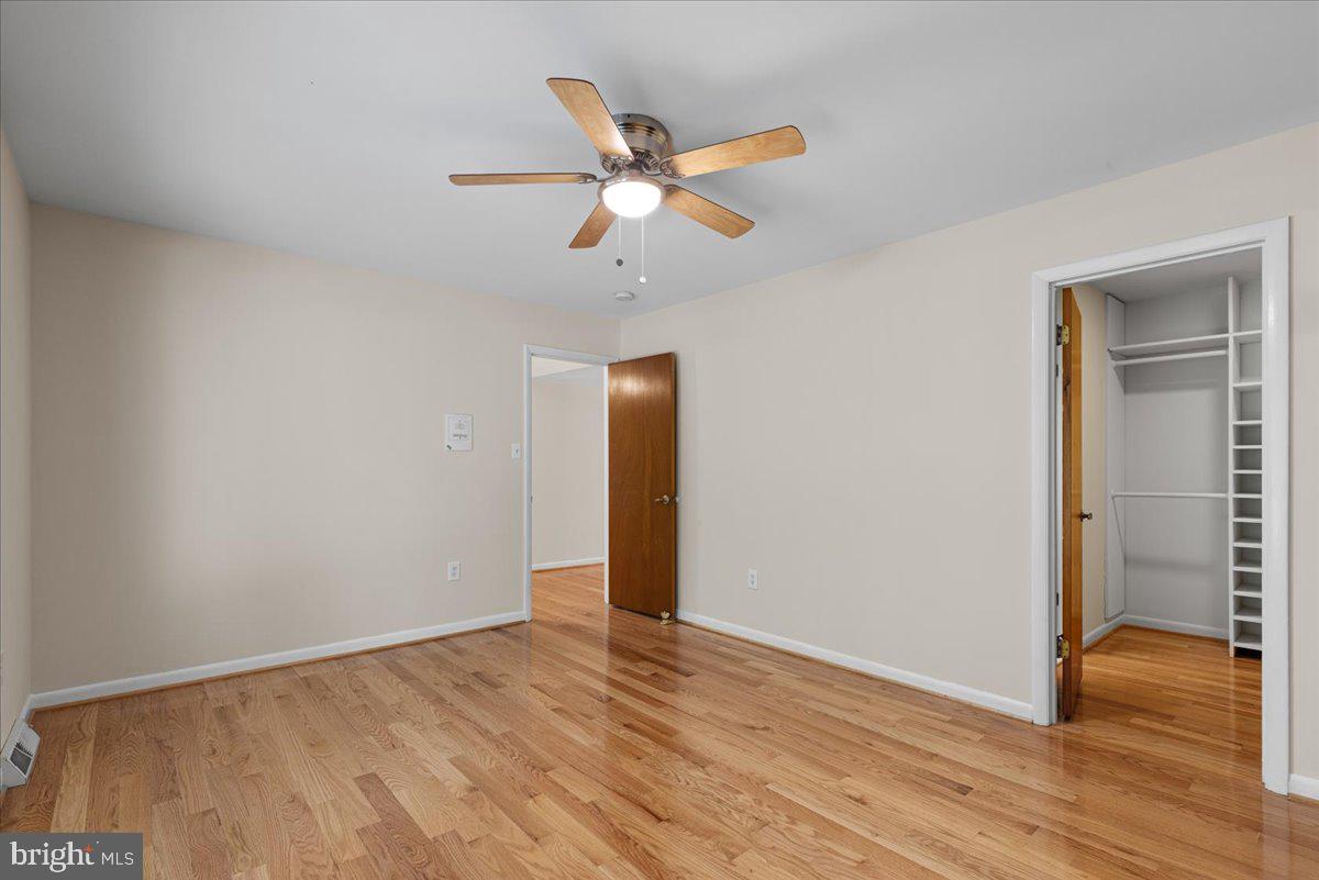 FERRY LANDING WOODS - Residential