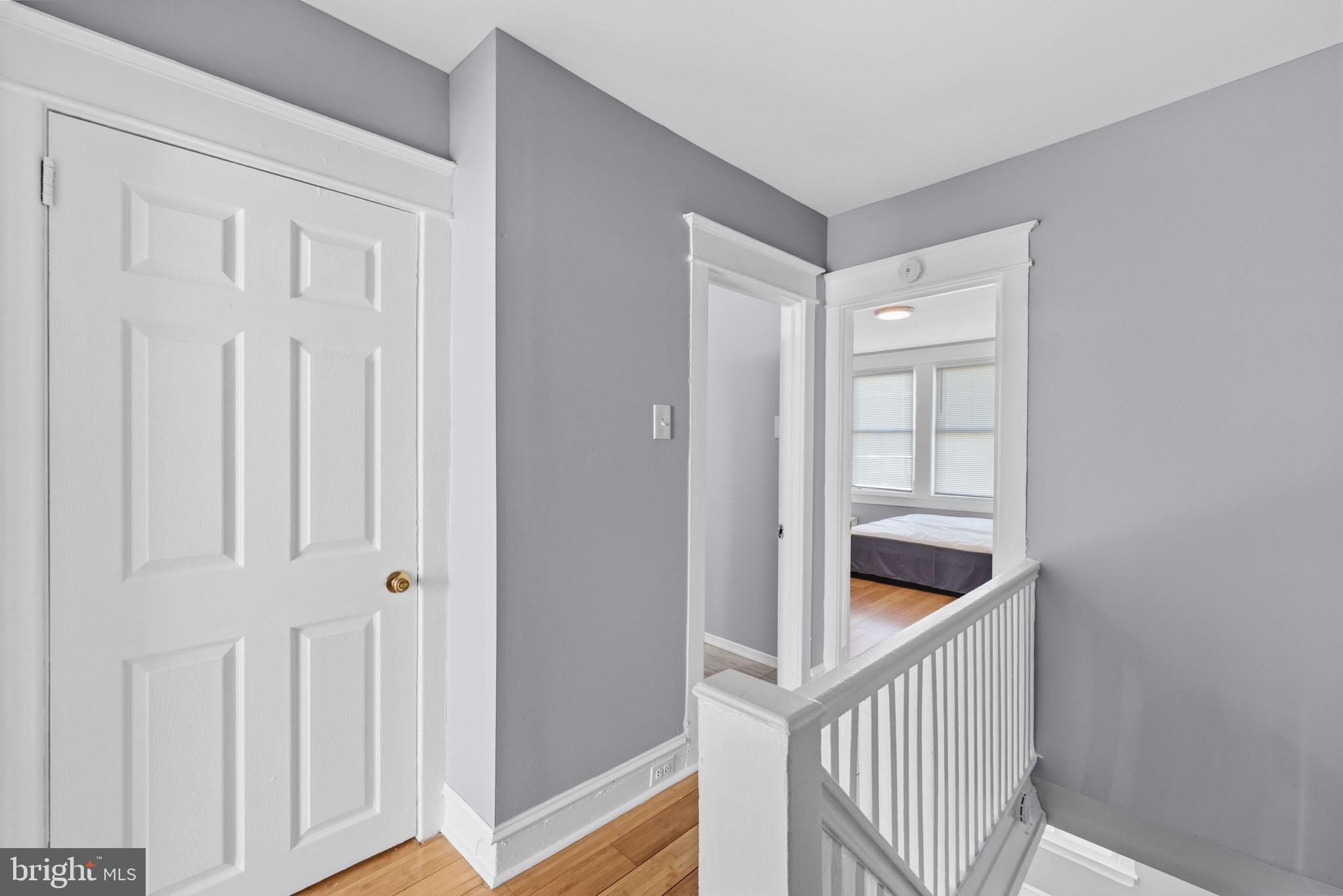 ELMWOOD PARK - Residential