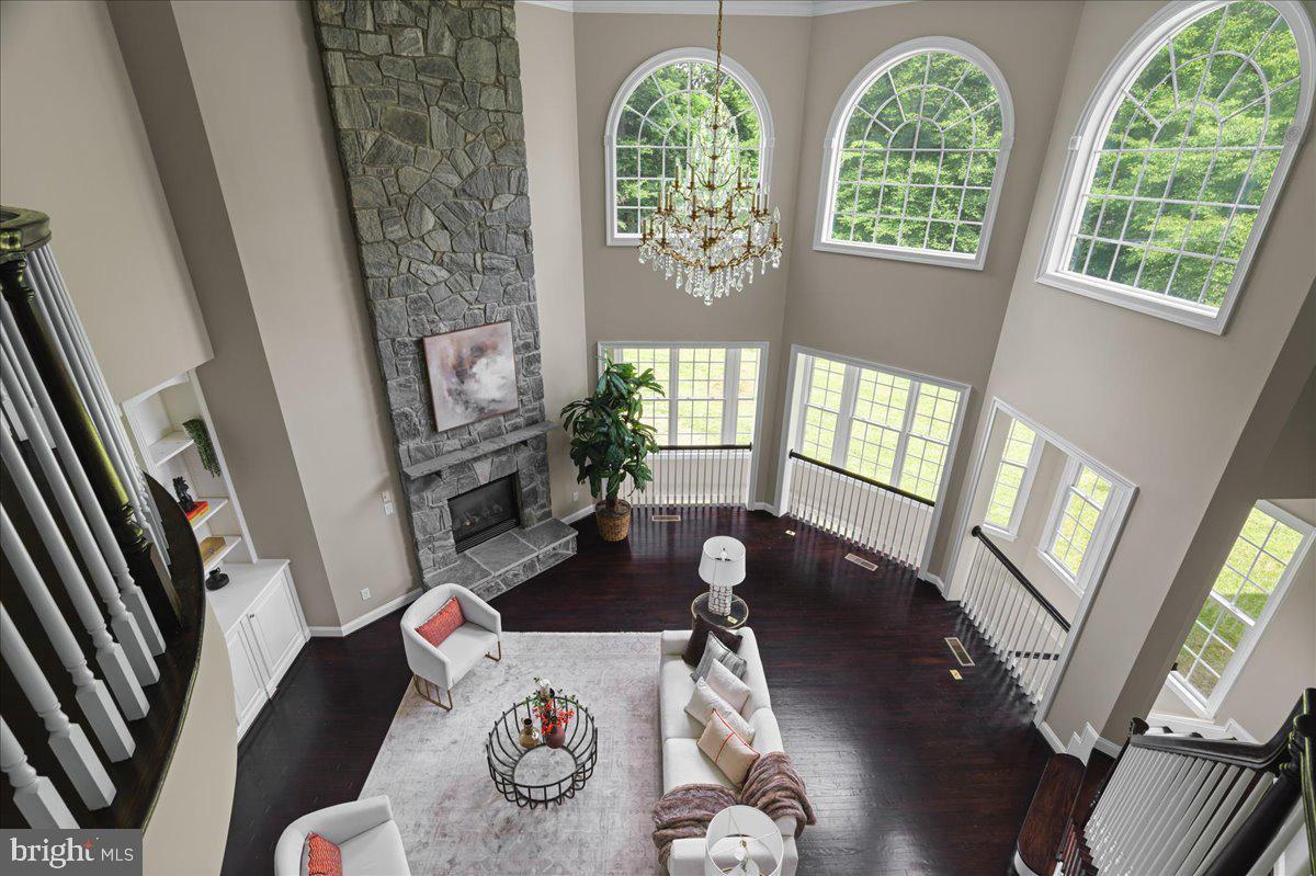 LANSDOWNE ON THE POTOMAC - Residential