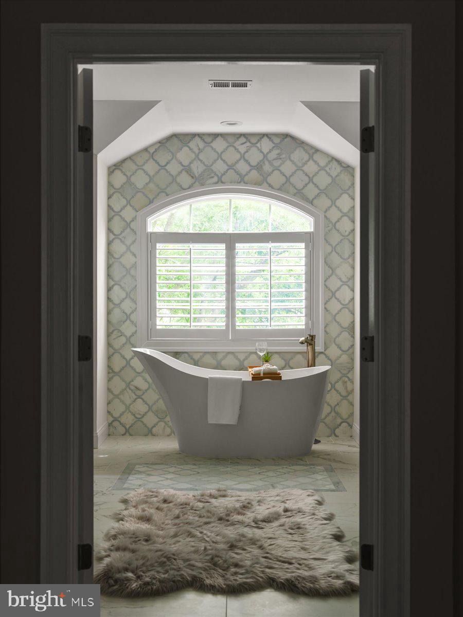 LANSDOWNE ON THE POTOMAC - Residential