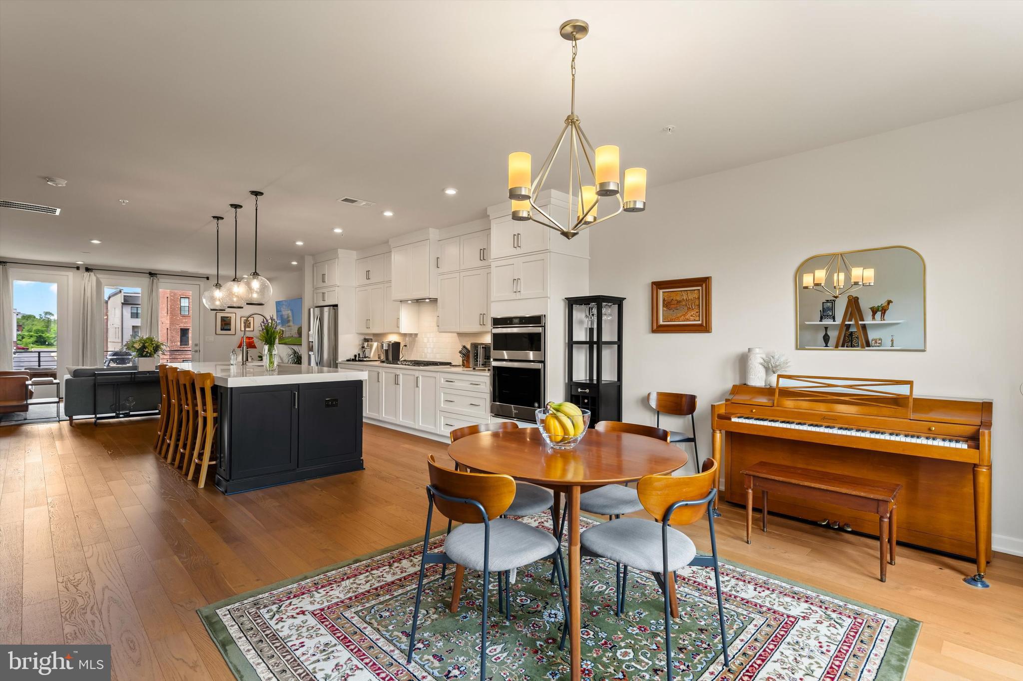 UNION PARK AT MCLEAN - Residential