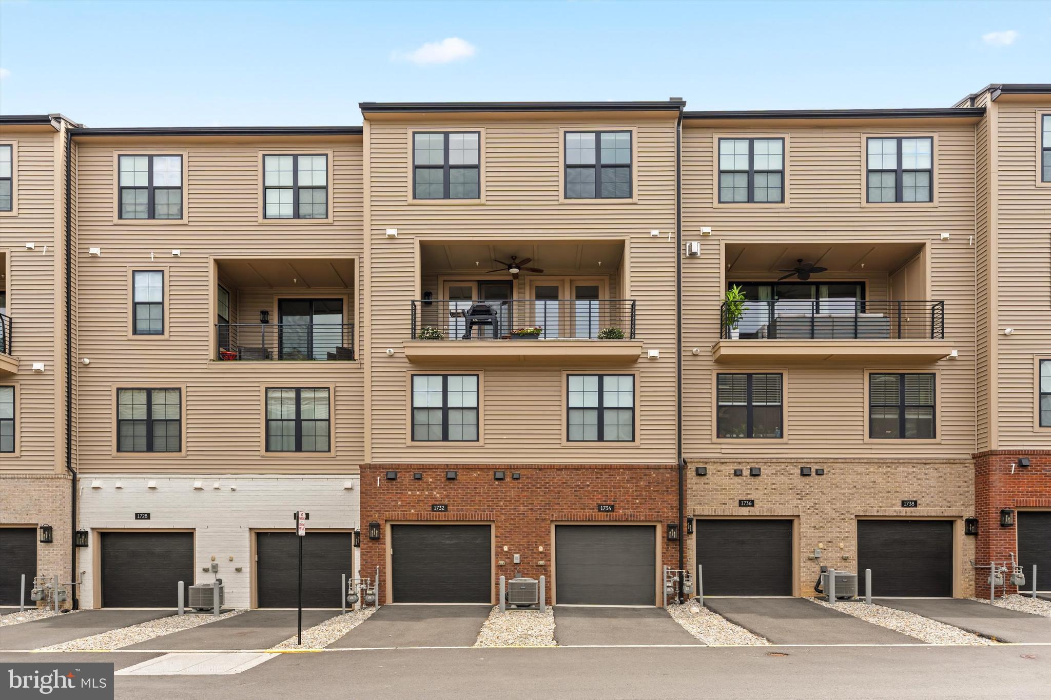 UNION PARK AT MCLEAN - Residential