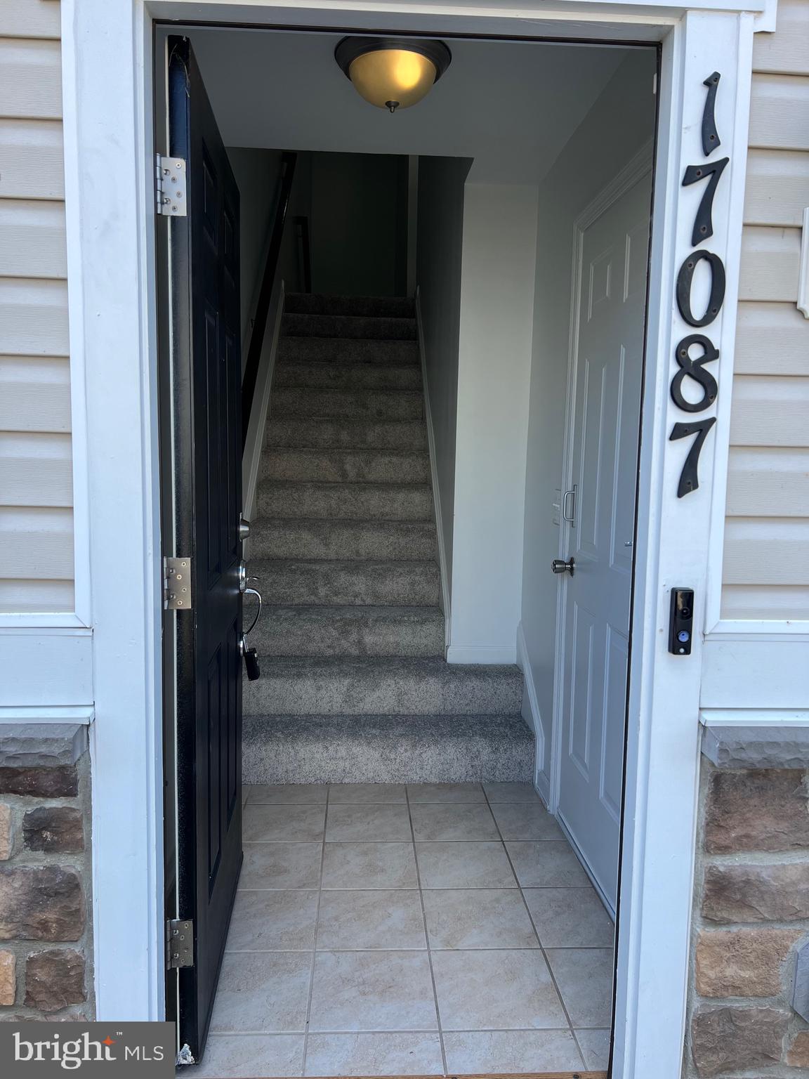 CHERRY HILL CROSSING - Residential Lease