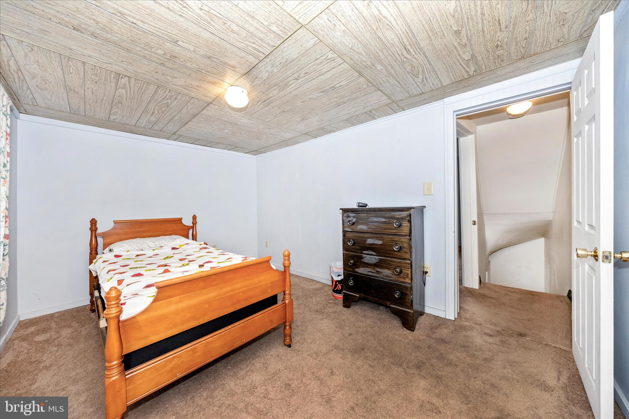 WAYNESBORO - Residential