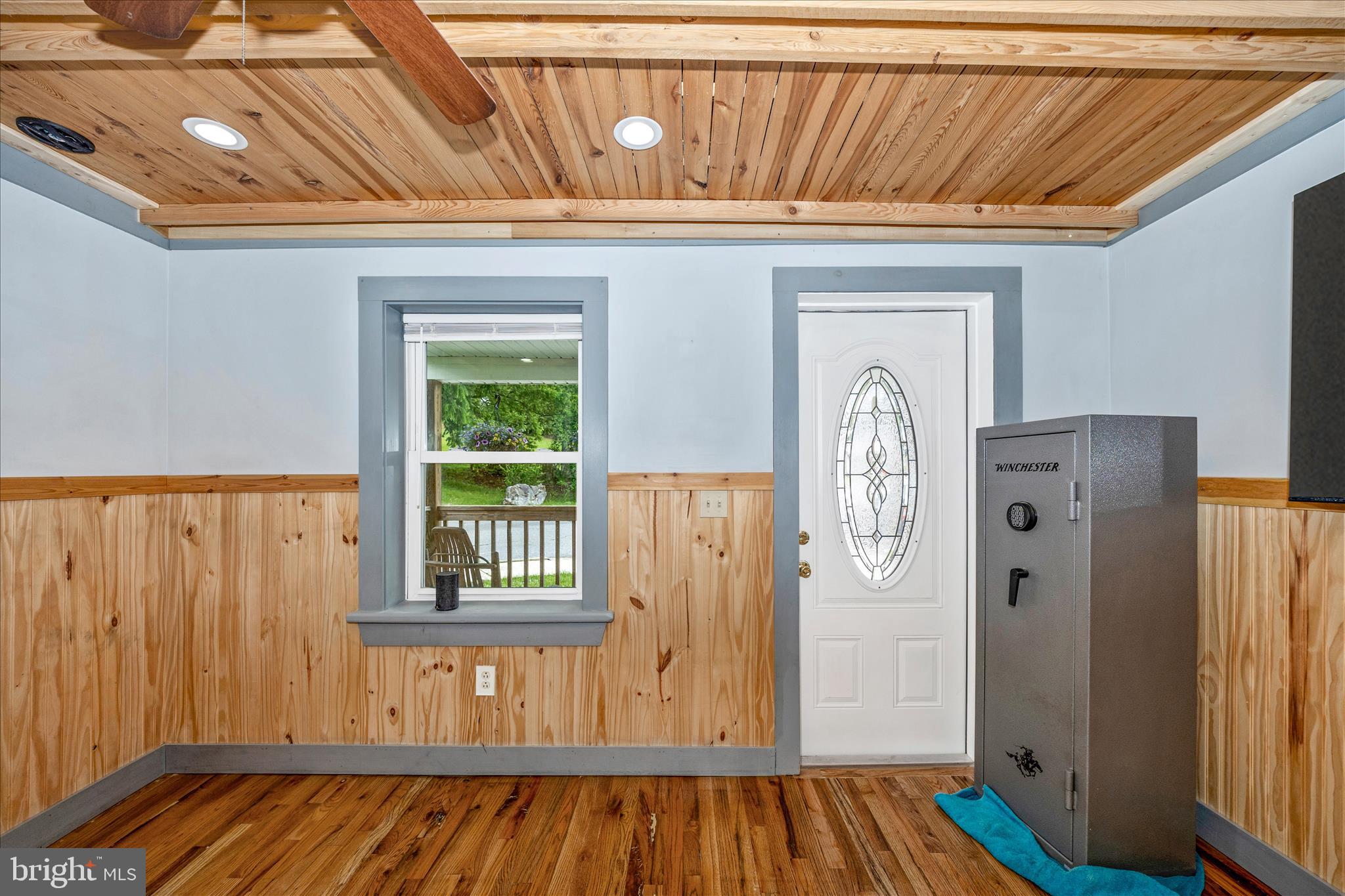 WAYNESBORO - Residential