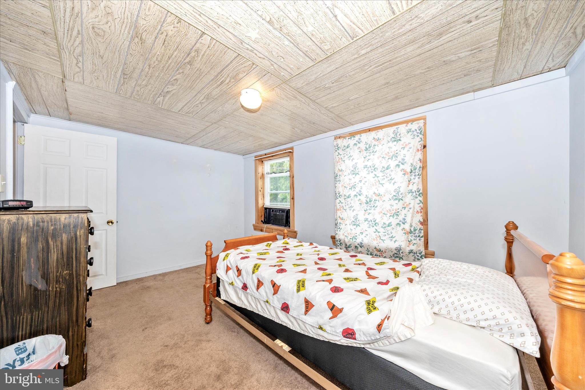 WAYNESBORO - Residential