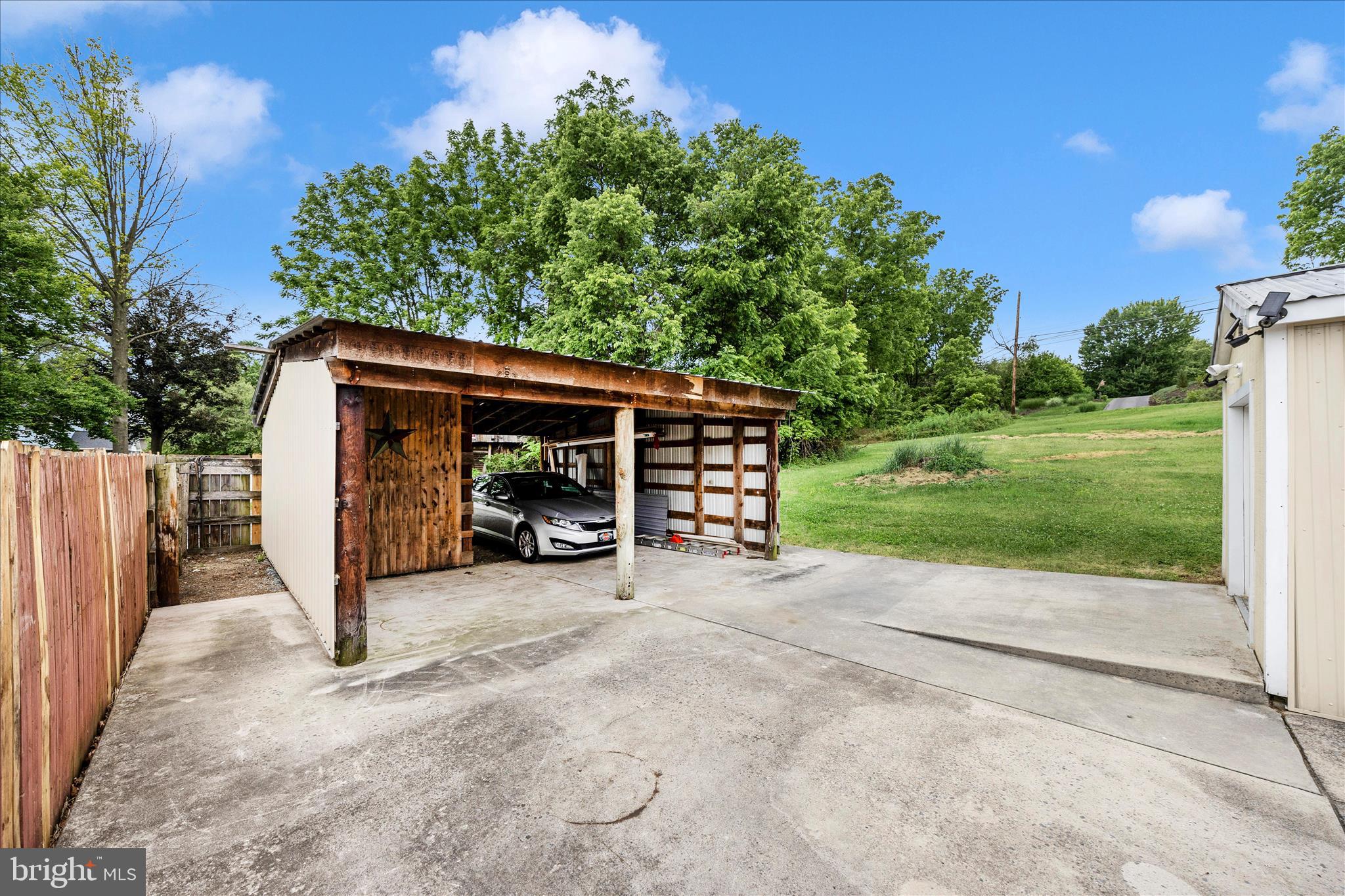 WAYNESBORO - Residential