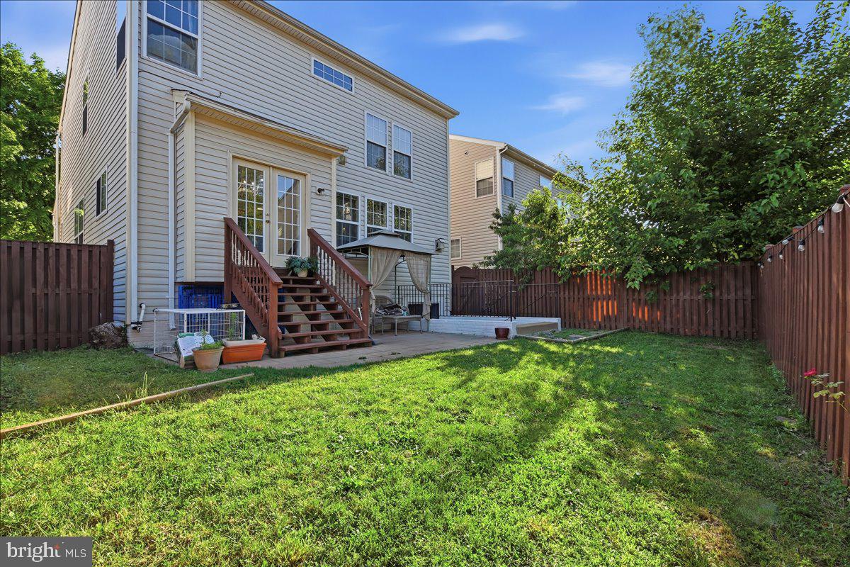 CROSSROADS VILLAGE - Residential