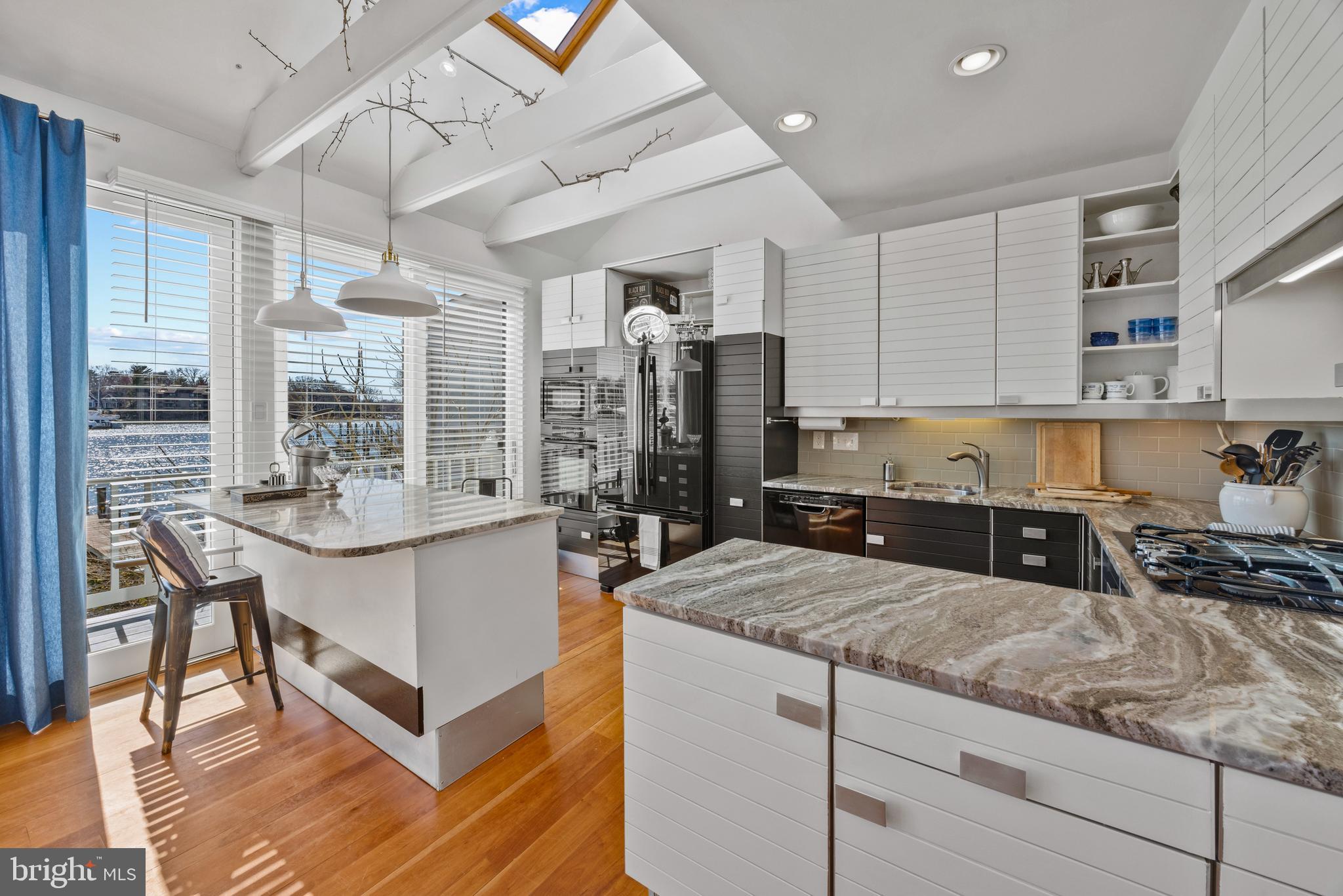 ANNAPOLIS - Residential