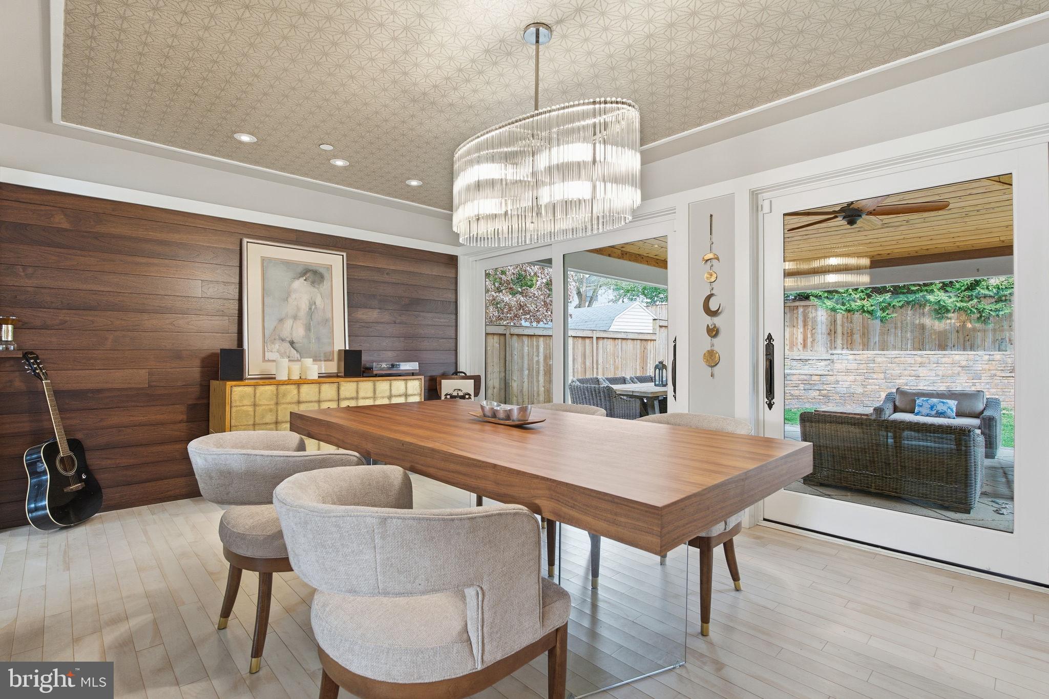 MURRAY HILL - Residential