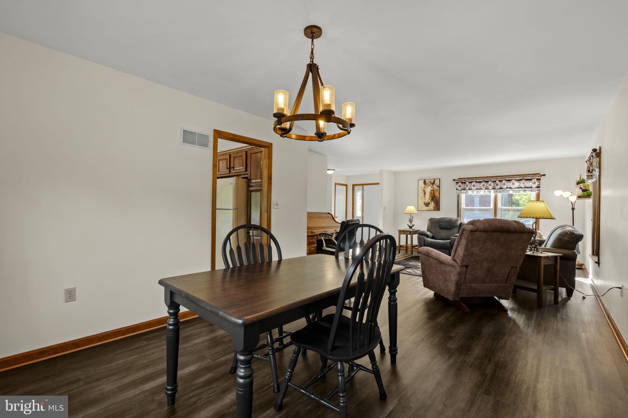 TERRE HILL BOROUGH - Residential