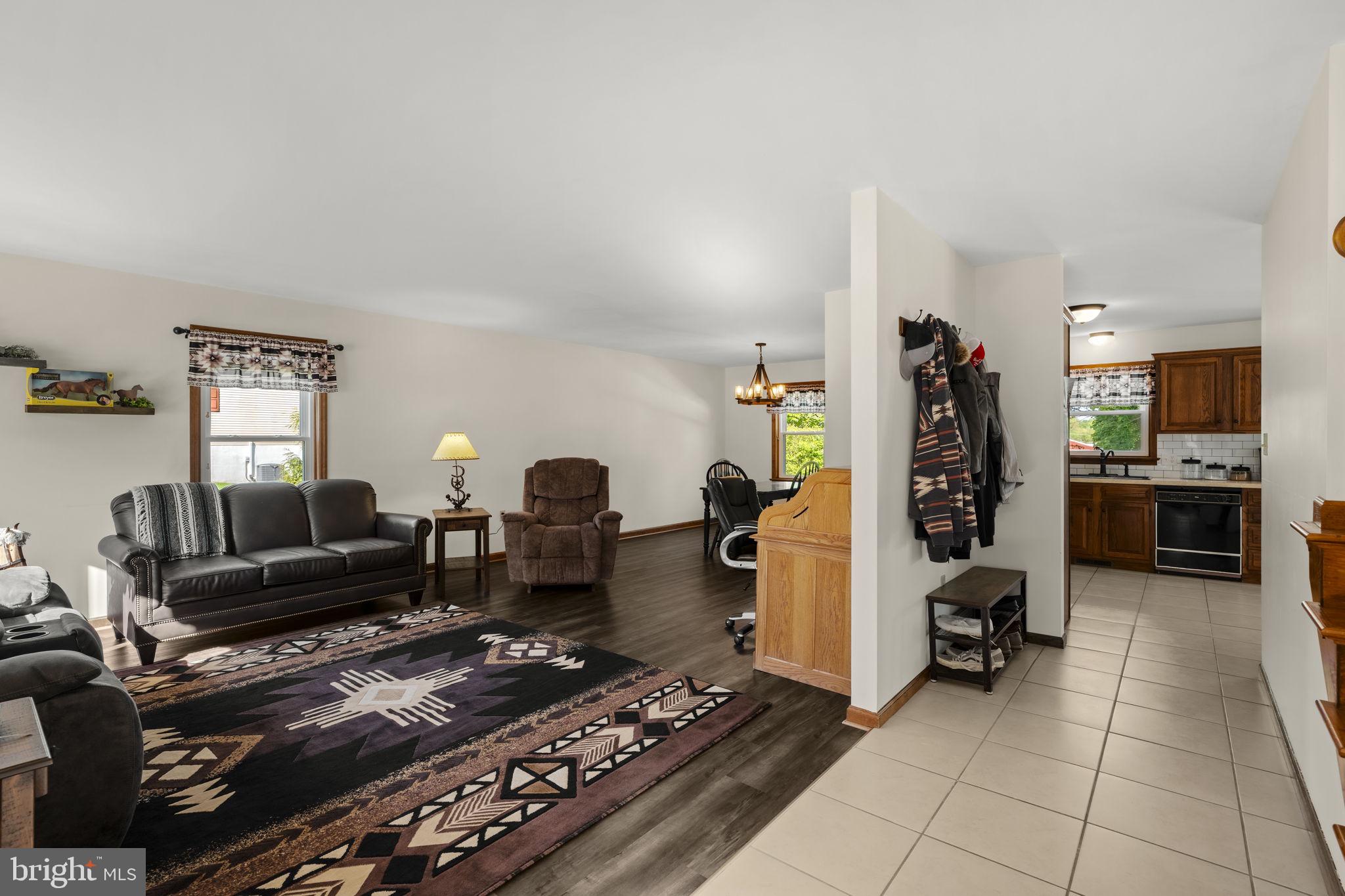 TERRE HILL BOROUGH - Residential