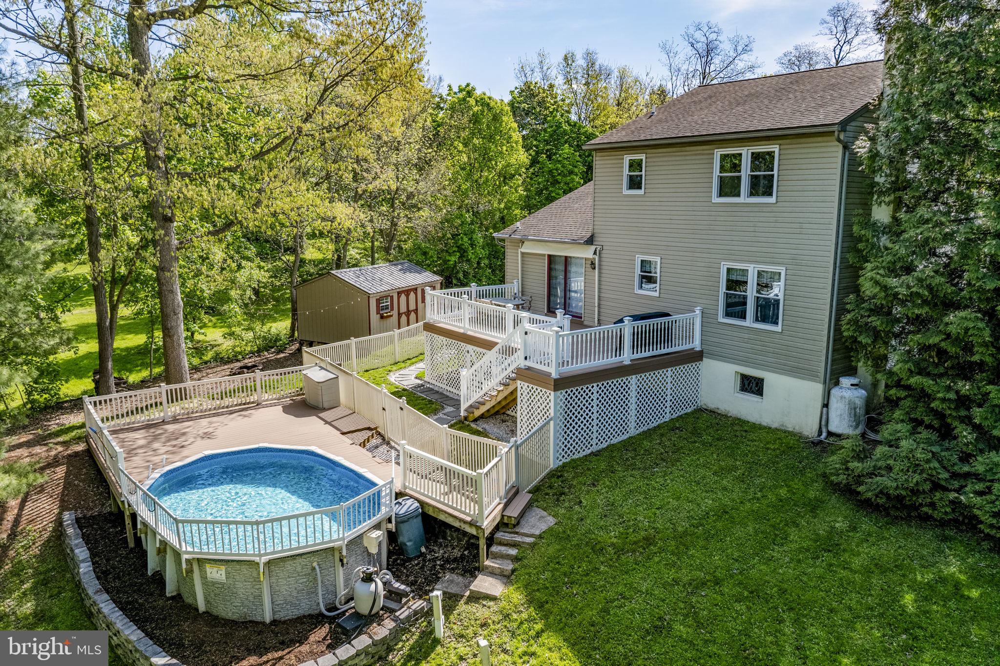 TERRE HILL BOROUGH - Residential