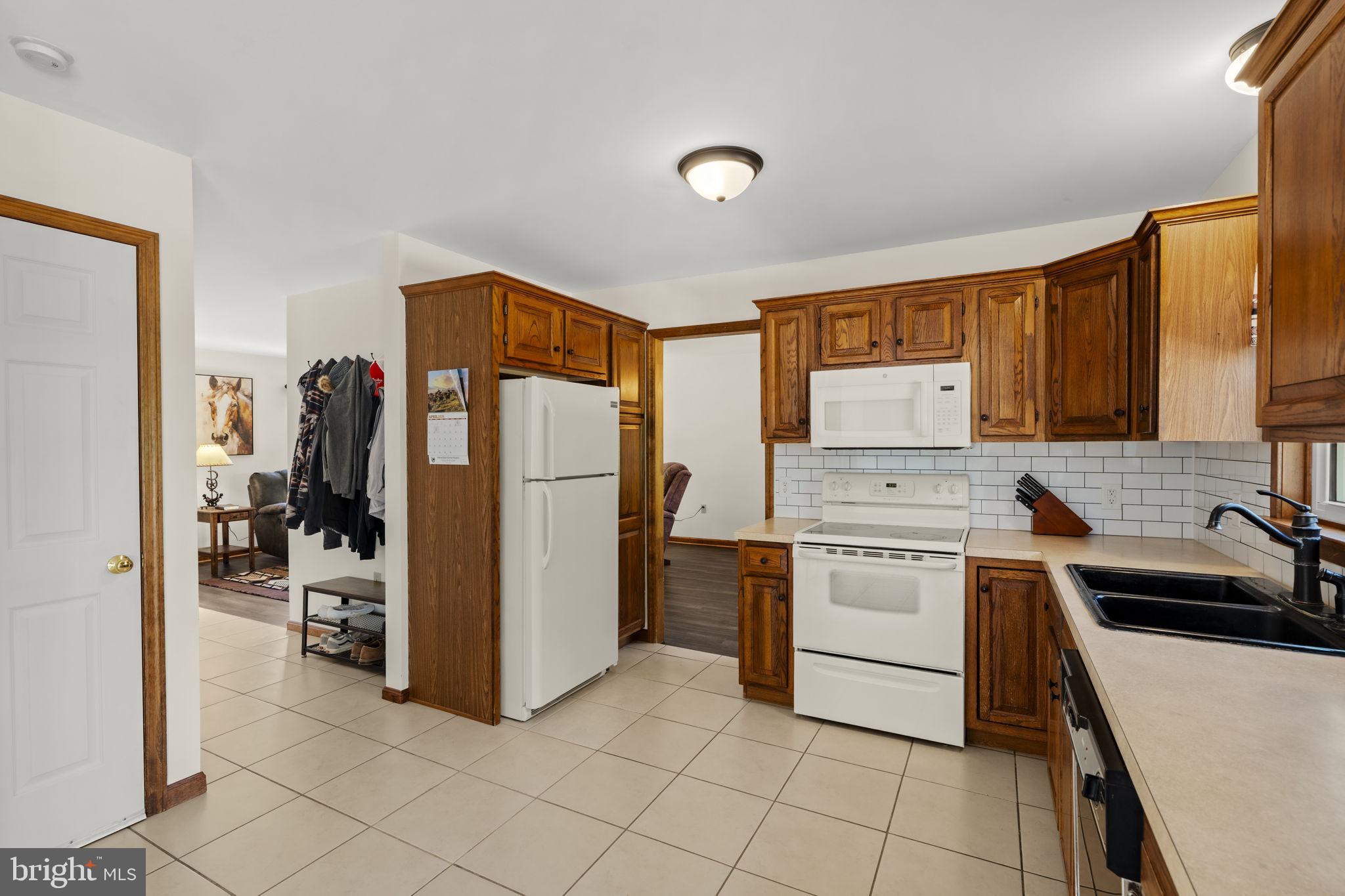 TERRE HILL BOROUGH - Residential
