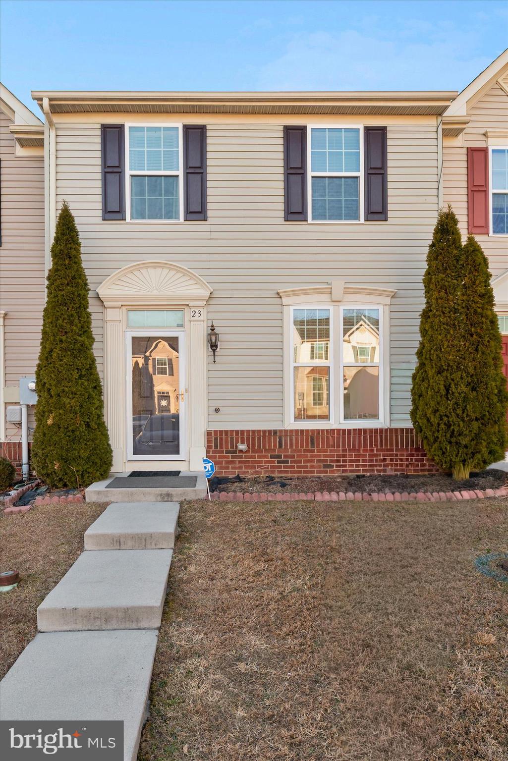 BROOKFIELD - Residential