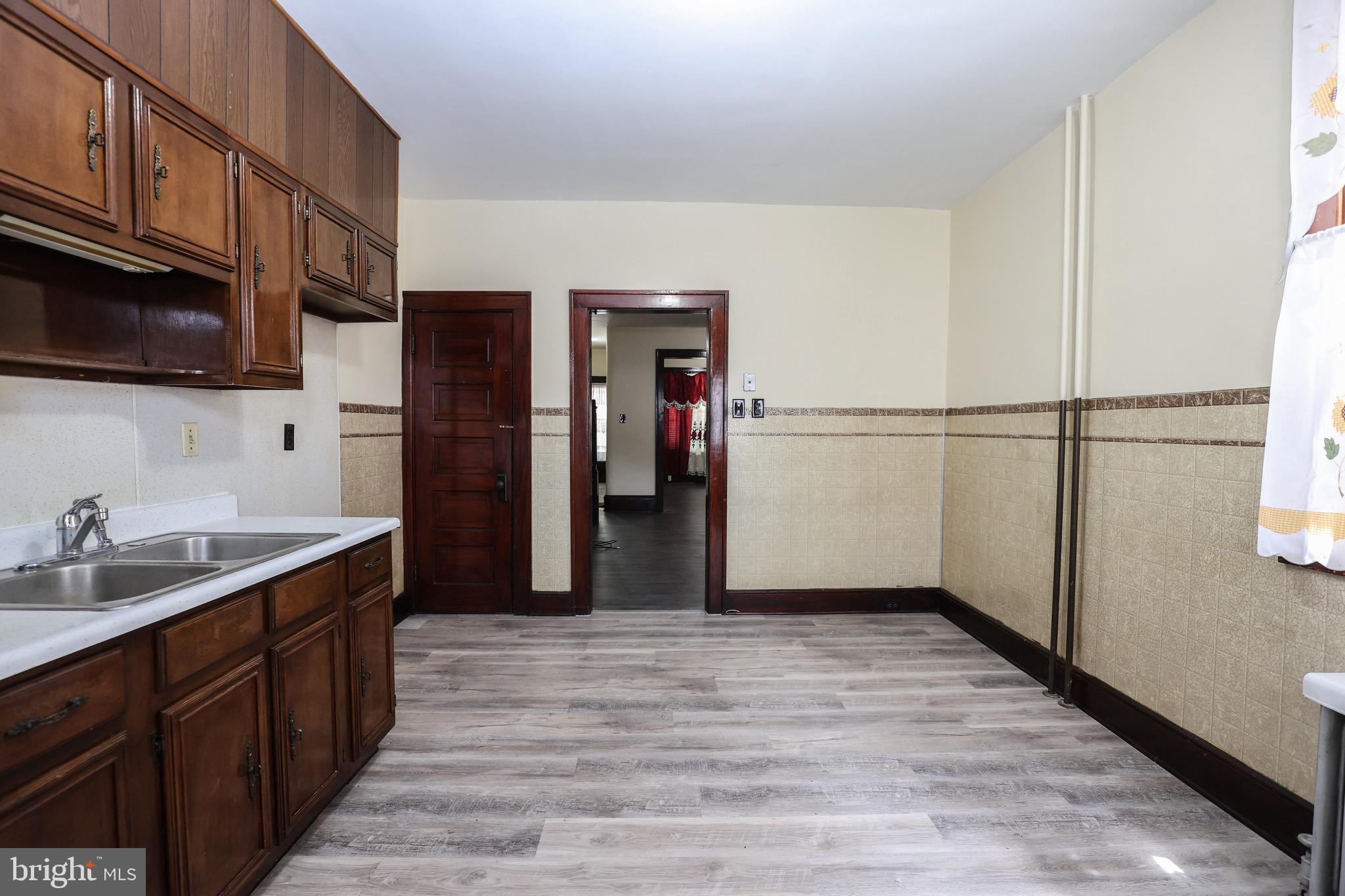POTTSVILLE - Residential