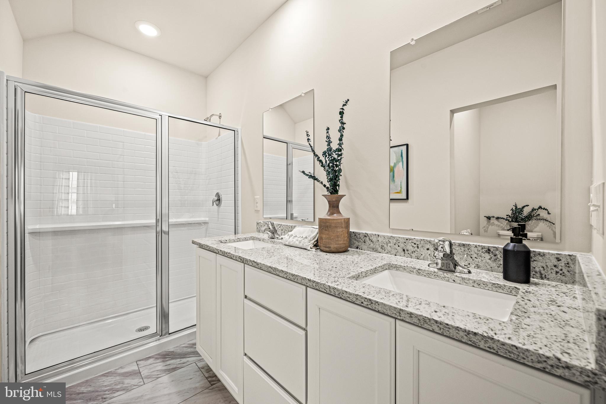 RIVER POINTE - Residential