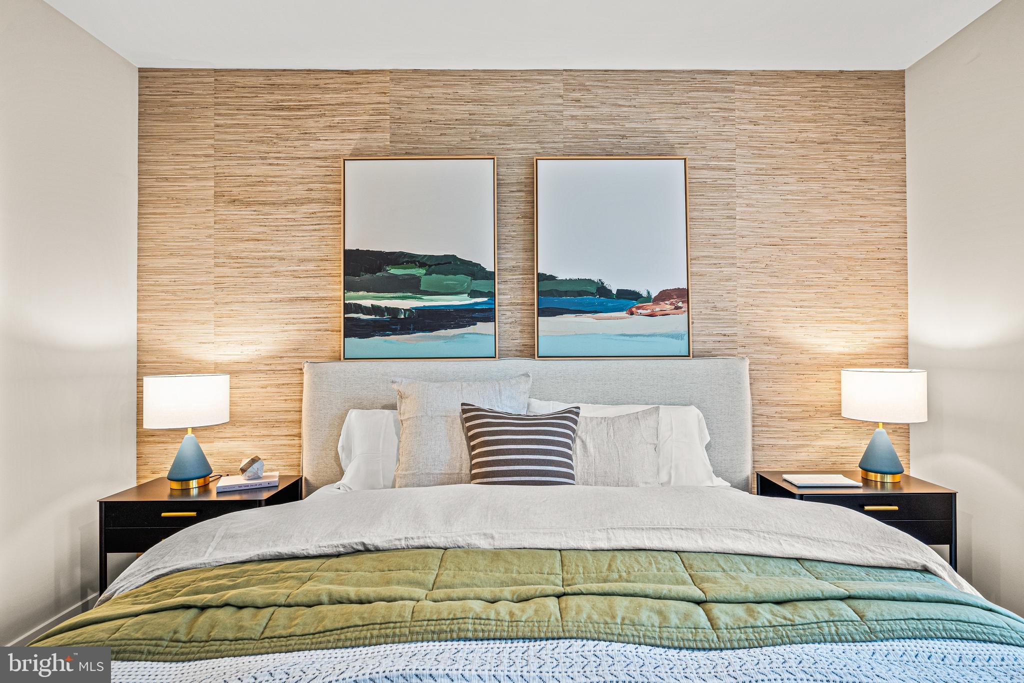 RIVER POINTE - Residential