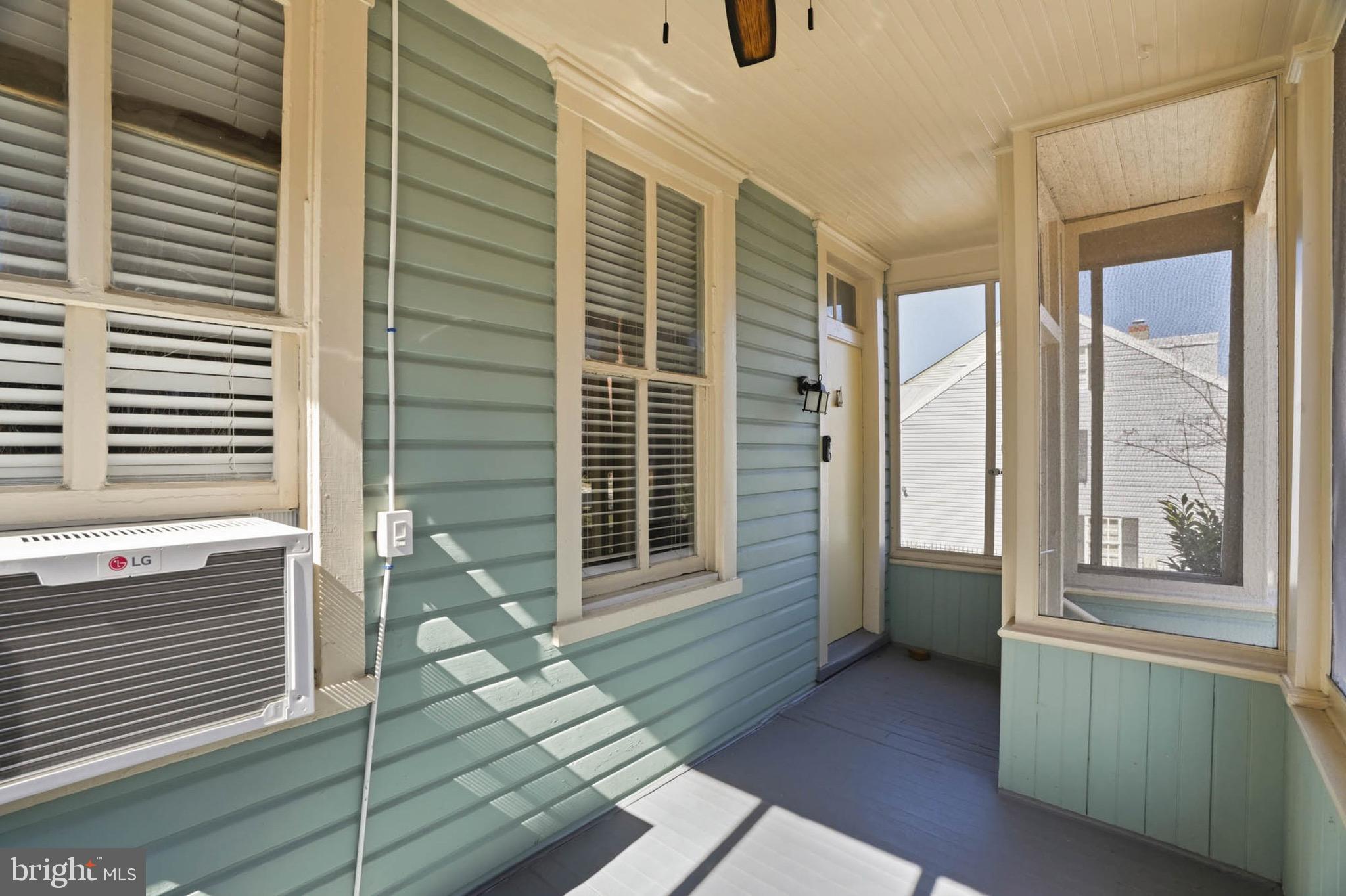 HISTORIC DISTRICT - Residential