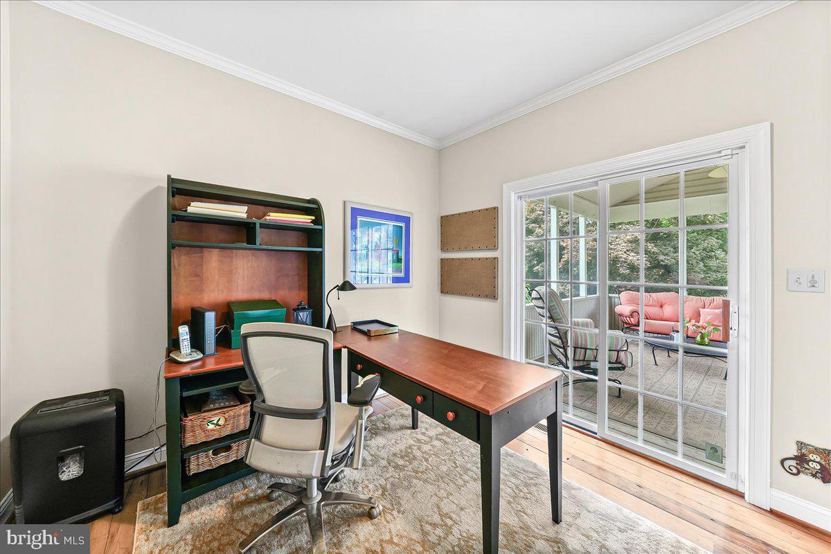 BROOKSTONE - Residential